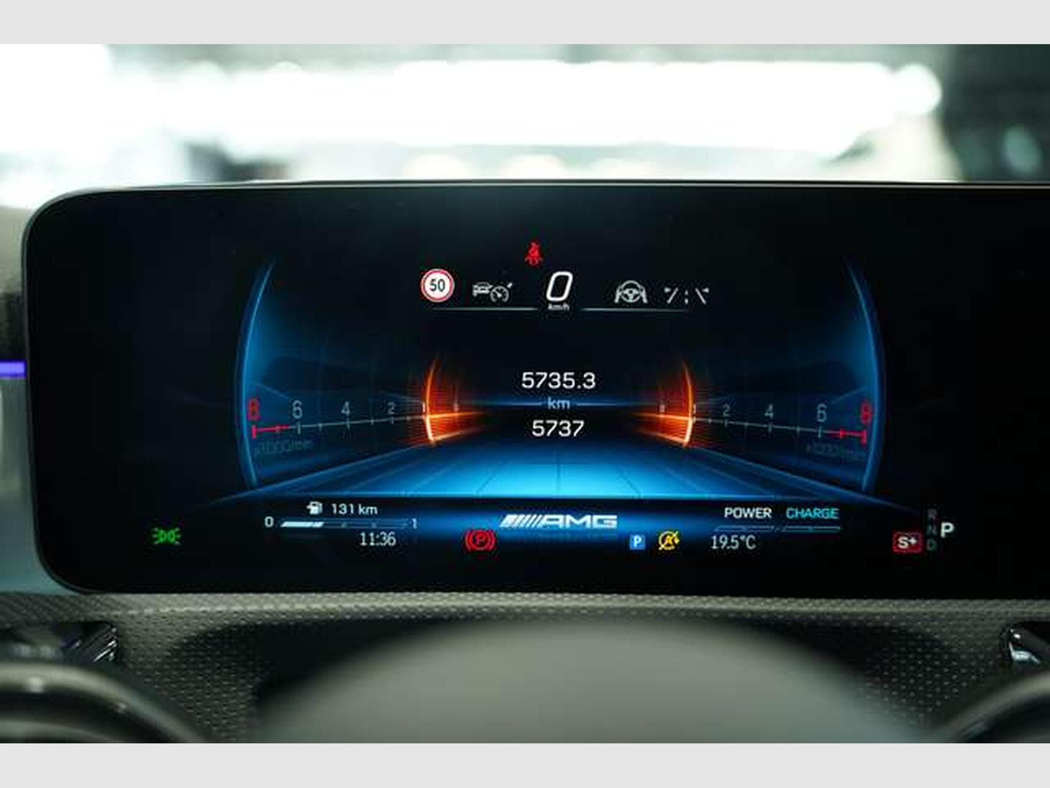 Mercedes A 35 AMG 4M Limousine *1.H *Memory *Pano *Night (2025) - Photo 39