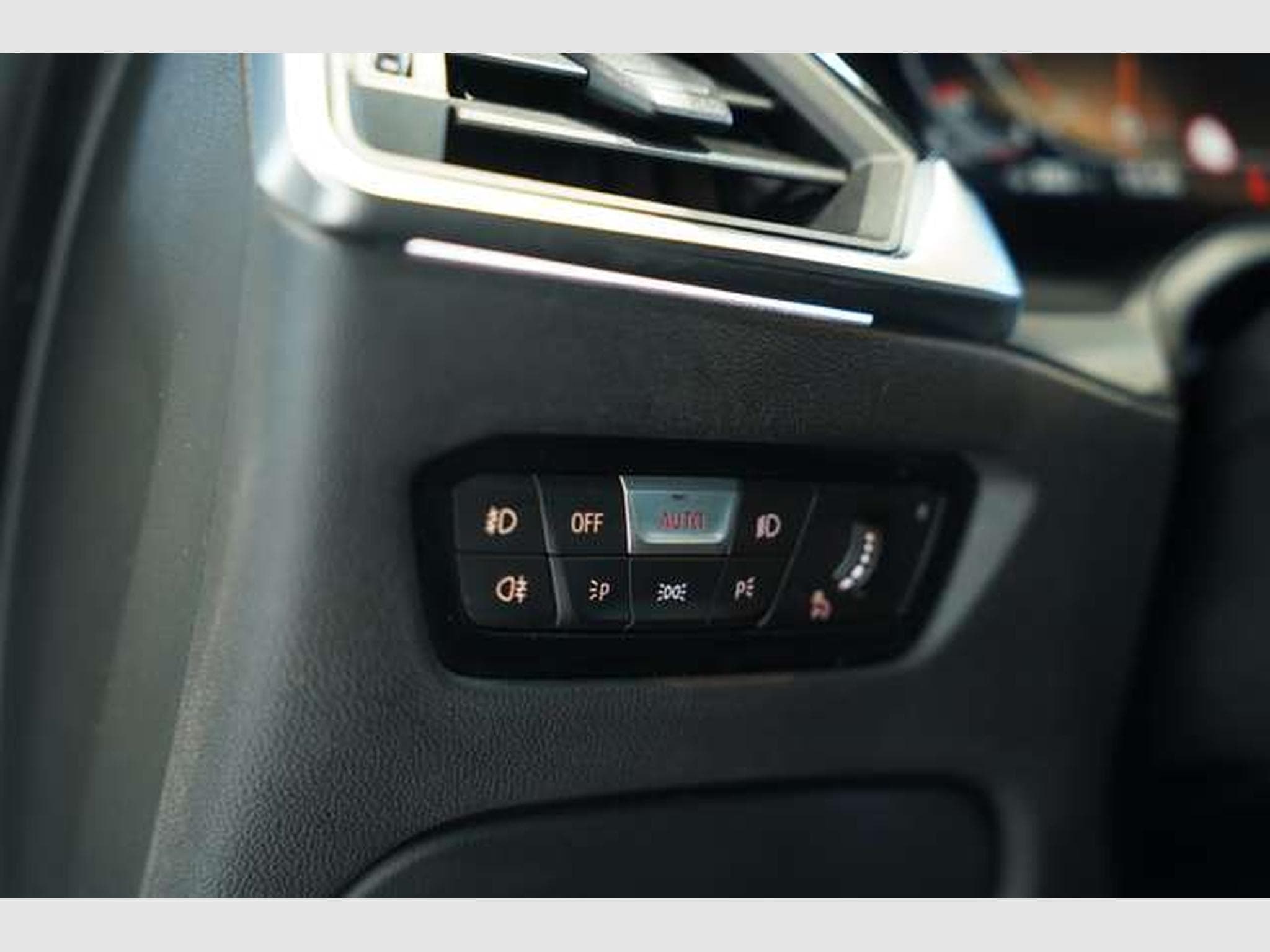 BMW 320 d Limousine Sport Line *2.H *ACC *Digital (2021) - Photo 28