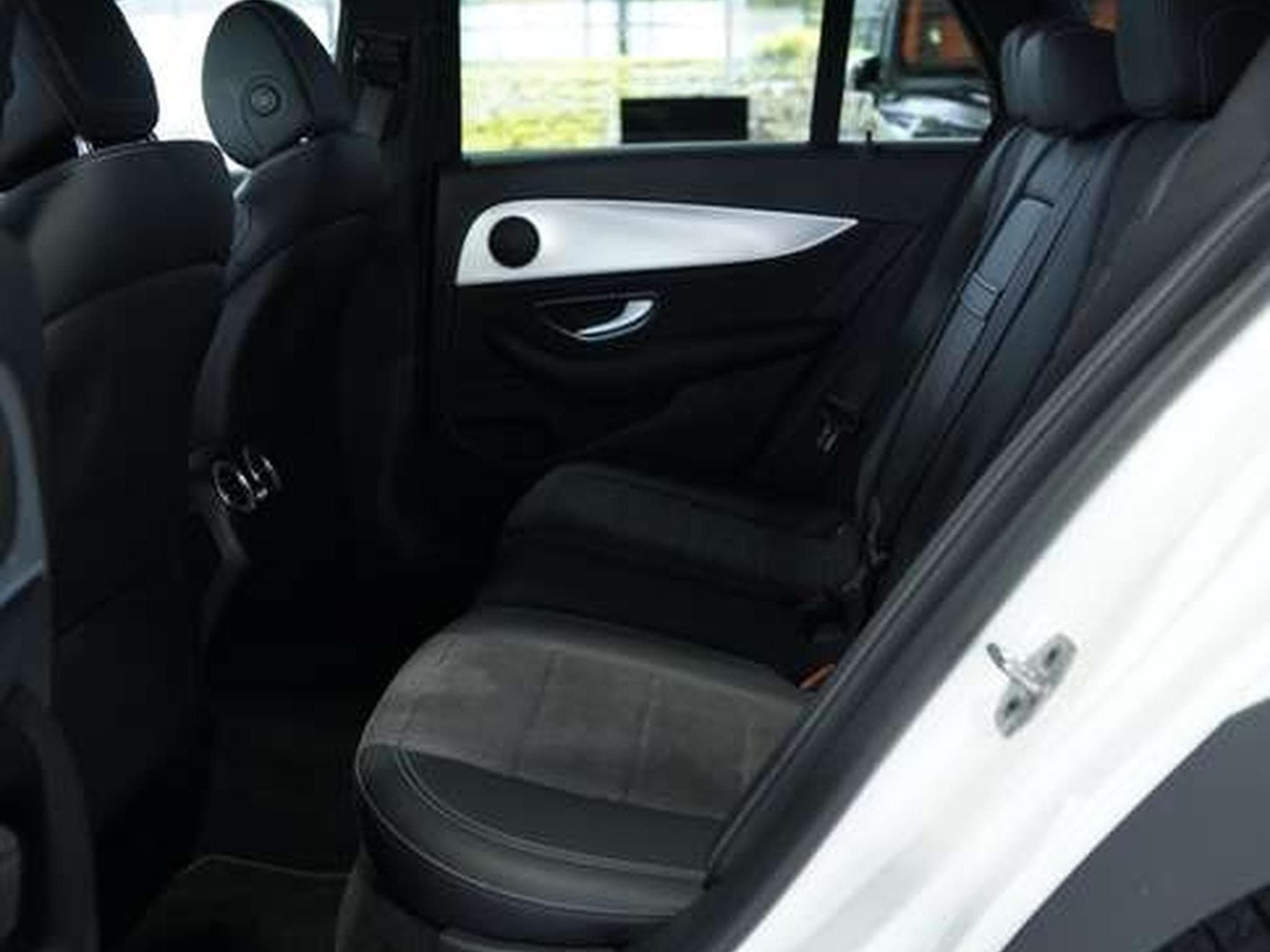 Mercedes E 220 d 4Matic All-Terrain *Widescreen *LED * (2019) - Photo 24