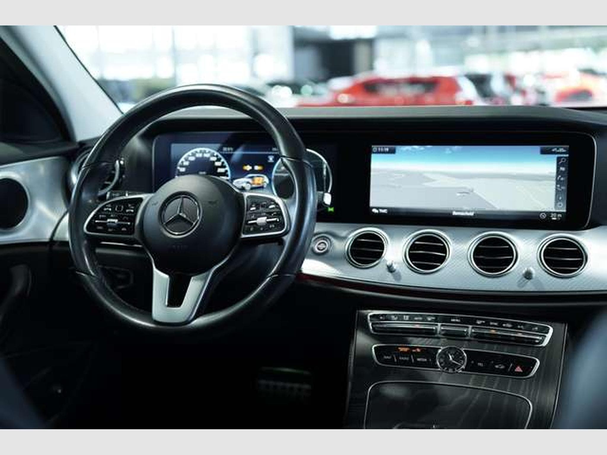 Mercedes E 220 d 4Matic All-Terrain *Widescreen *LED * (2019) - Photo 49