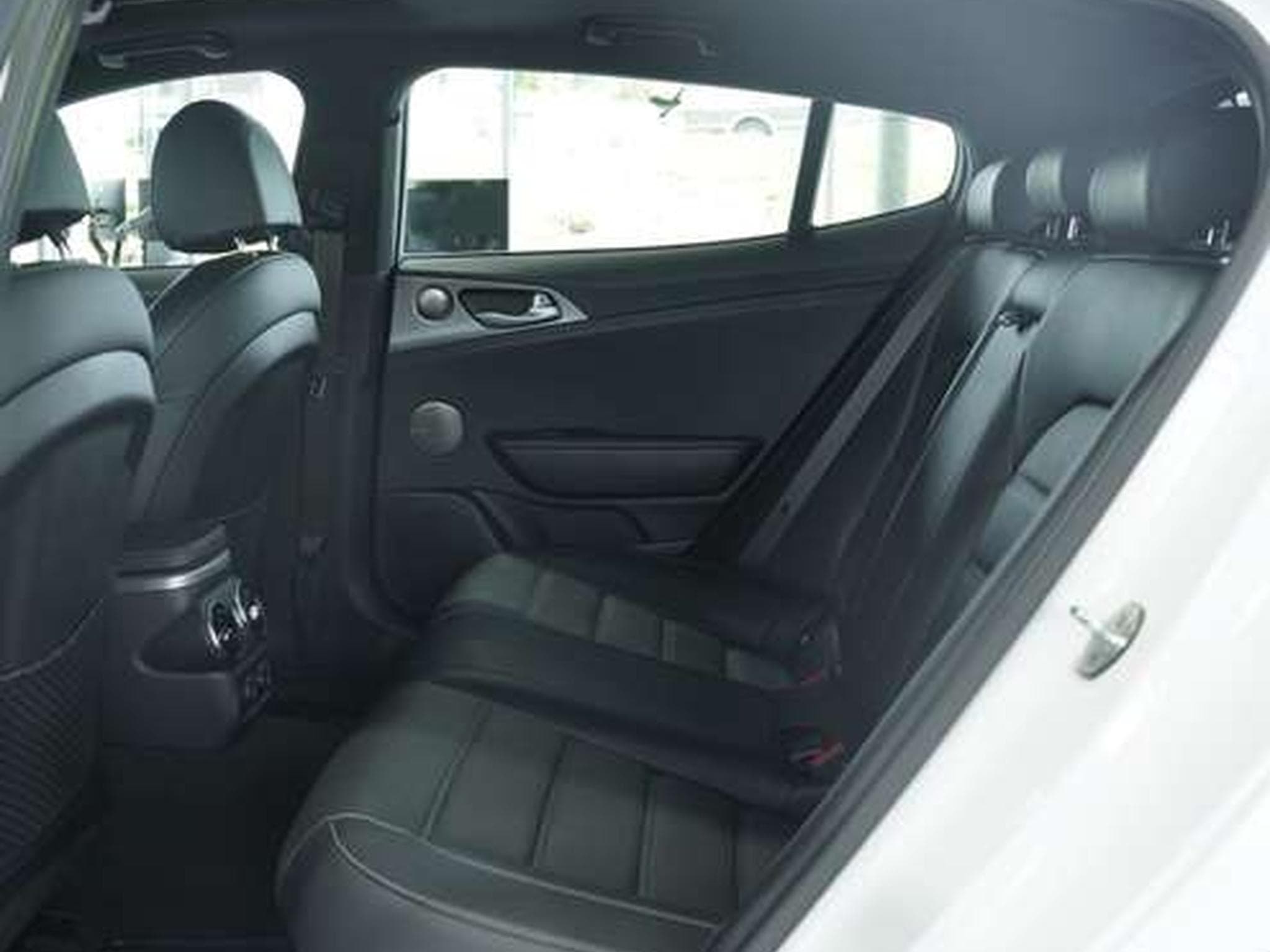 Kia Stinger GT 4WD *1.Hand *Pano *H&K *Memory *H-UP (2019) - Photo 26