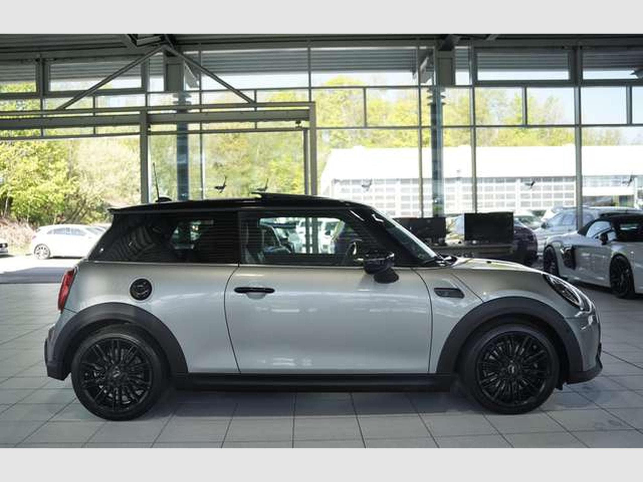 MINI Cooper Classic Trim *1.HD *Pano *Nappa *ACC (2024) - Photo 6