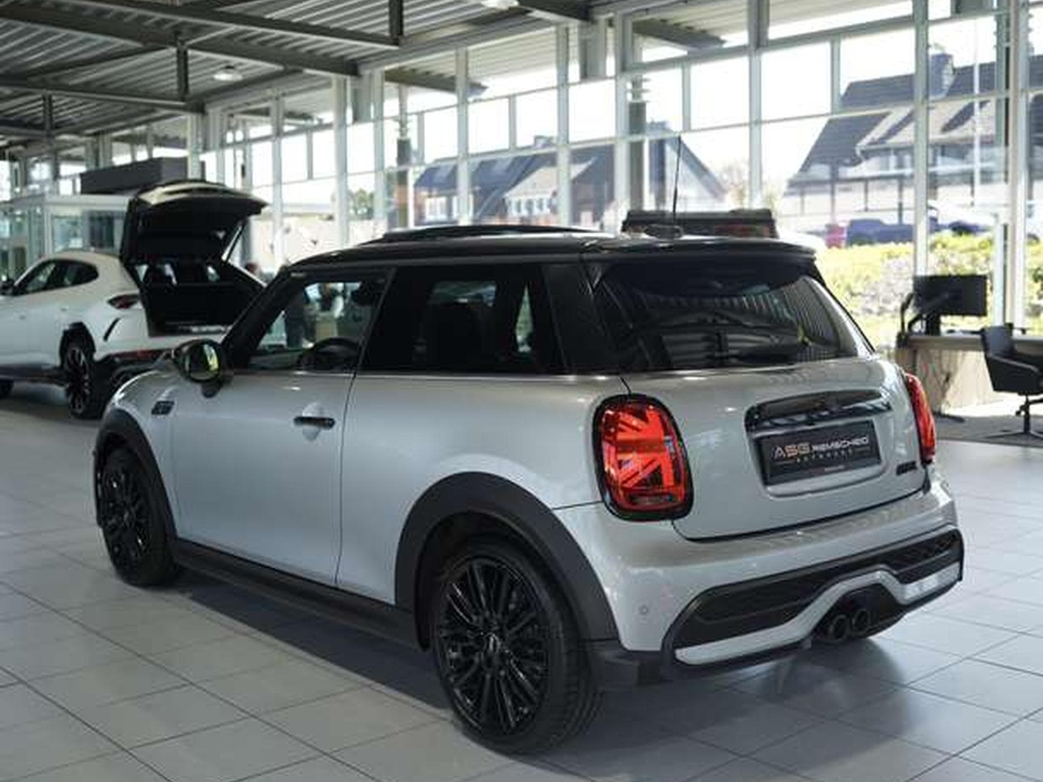 MINI Cooper Classic Trim *1.HD *Pano *Nappa *ACC (2024) - Photo 10