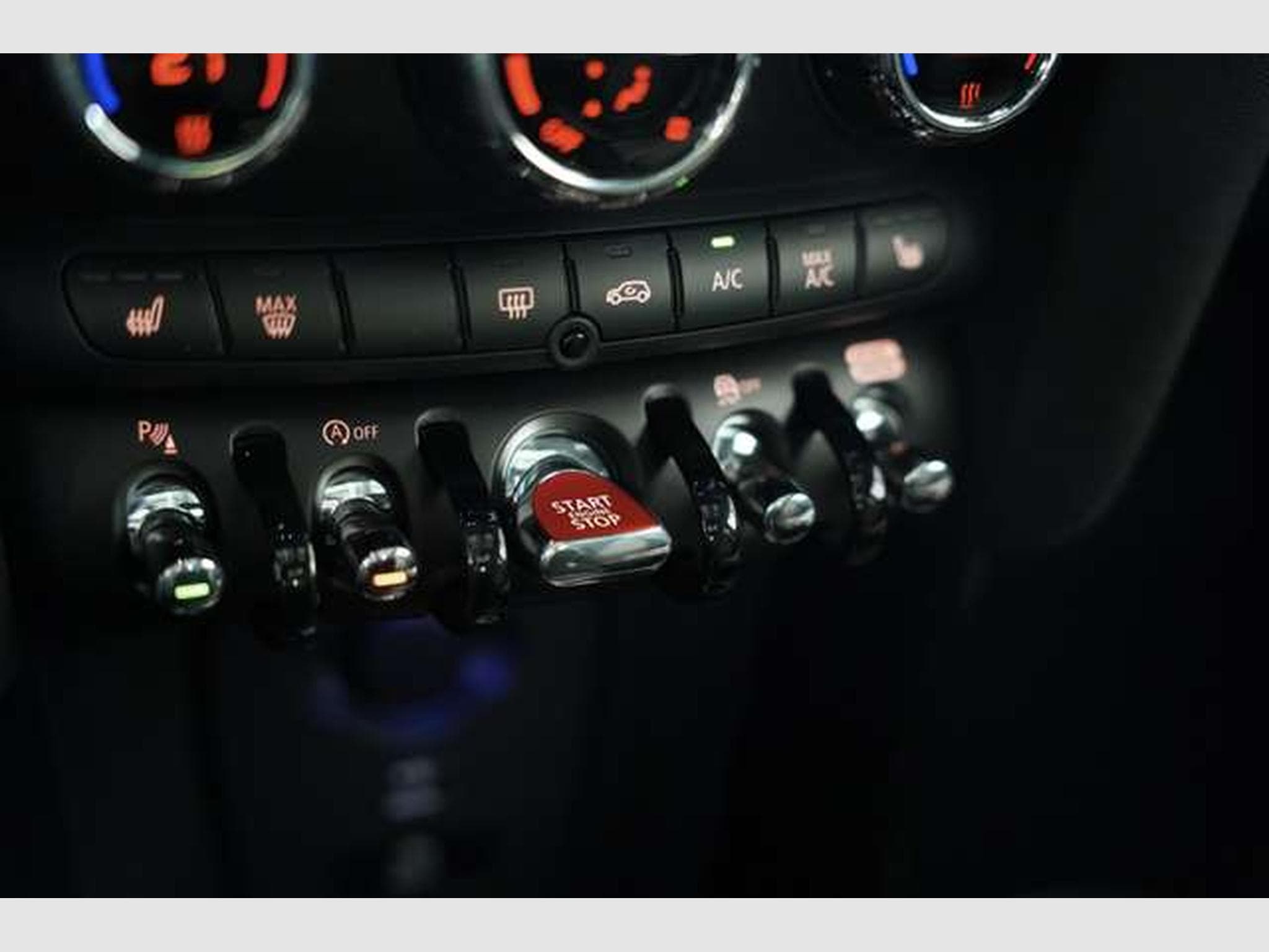 MINI Cooper Classic Trim *1.HD *Pano *Nappa *ACC (2024) - Photo 34
