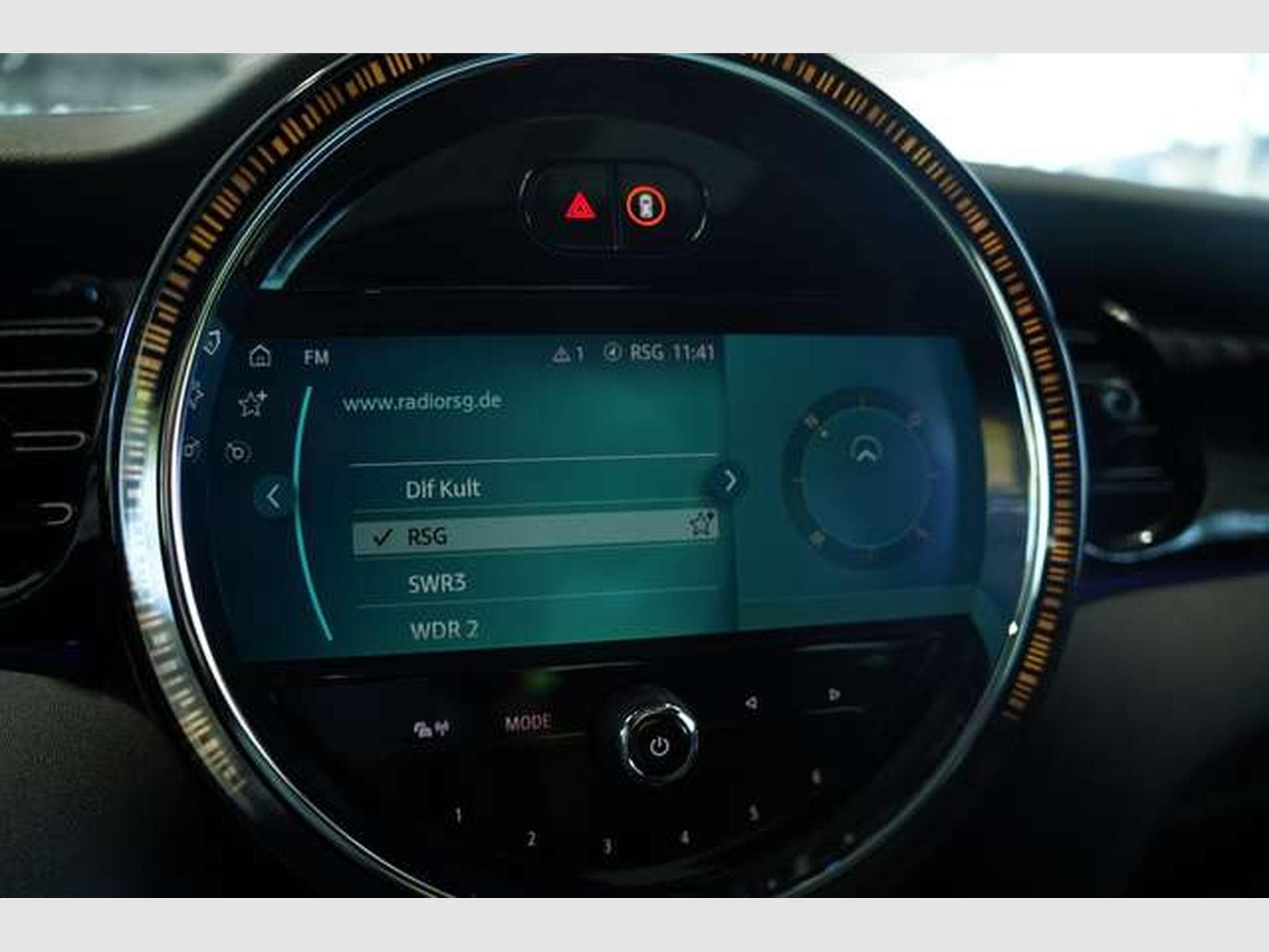 MINI Cooper Classic Trim *1.HD *Pano *Nappa *ACC (2024) - Photo 38