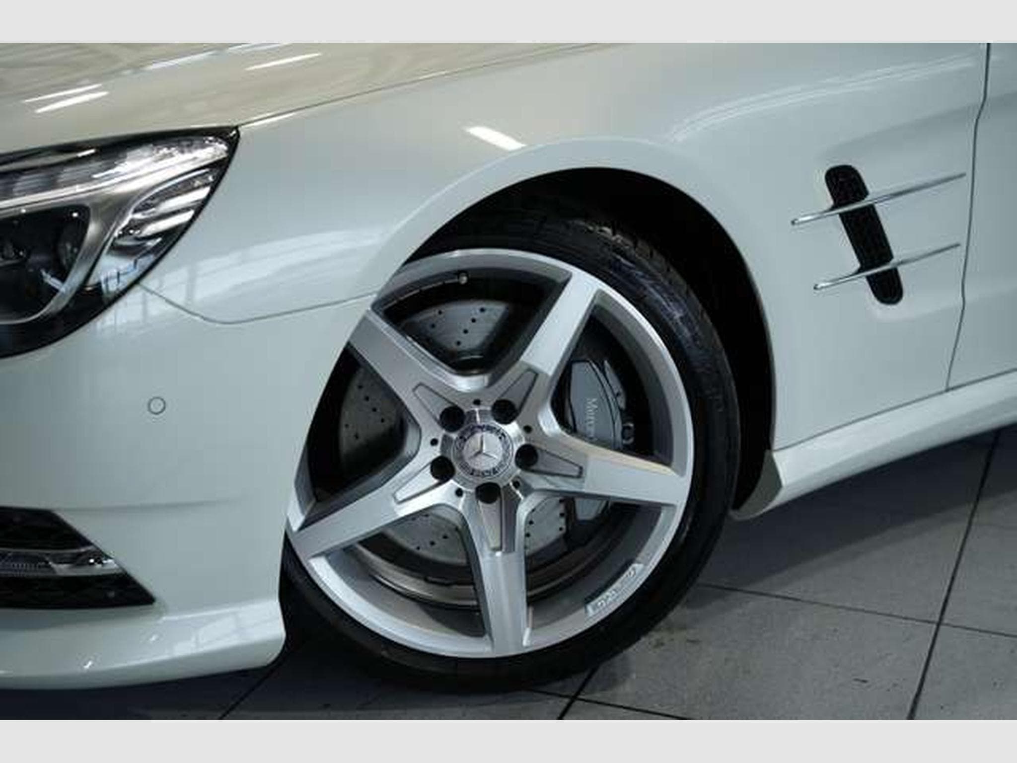 Mercedes SL 350 Cabrio AMG Line 1.Hand *Historie *Selten (2013) - Photo 3
