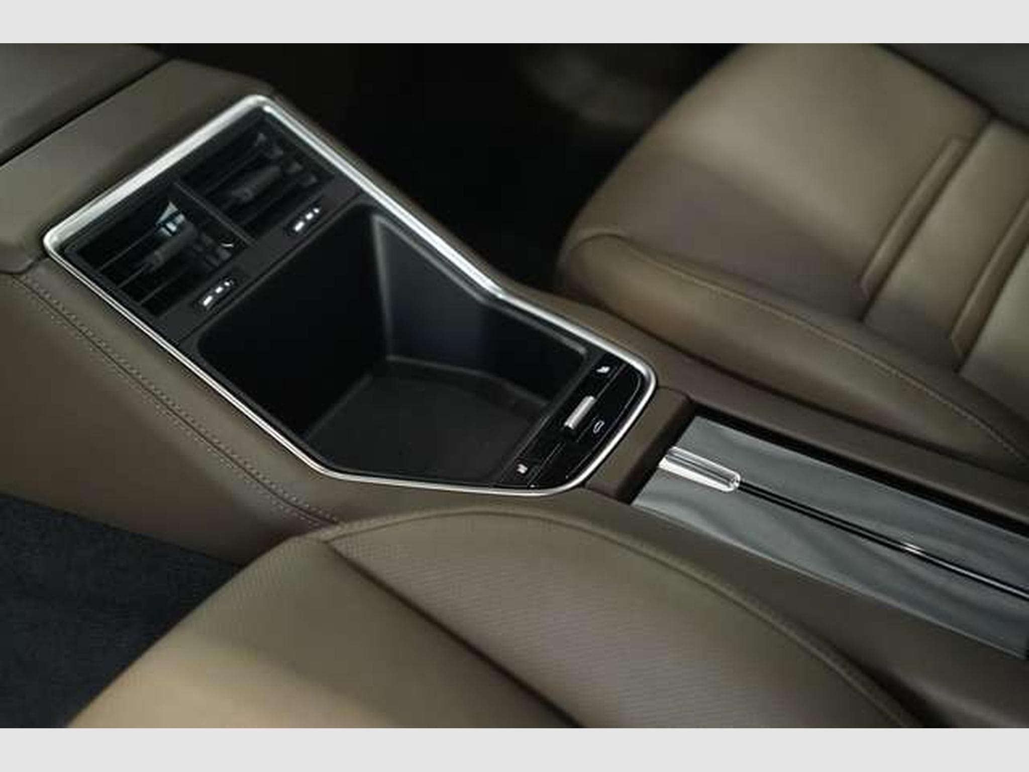 Porsche Panamera 4 S *1.HD *21 *Pano *NP152TSD *LUFT (2017) - Photo 29