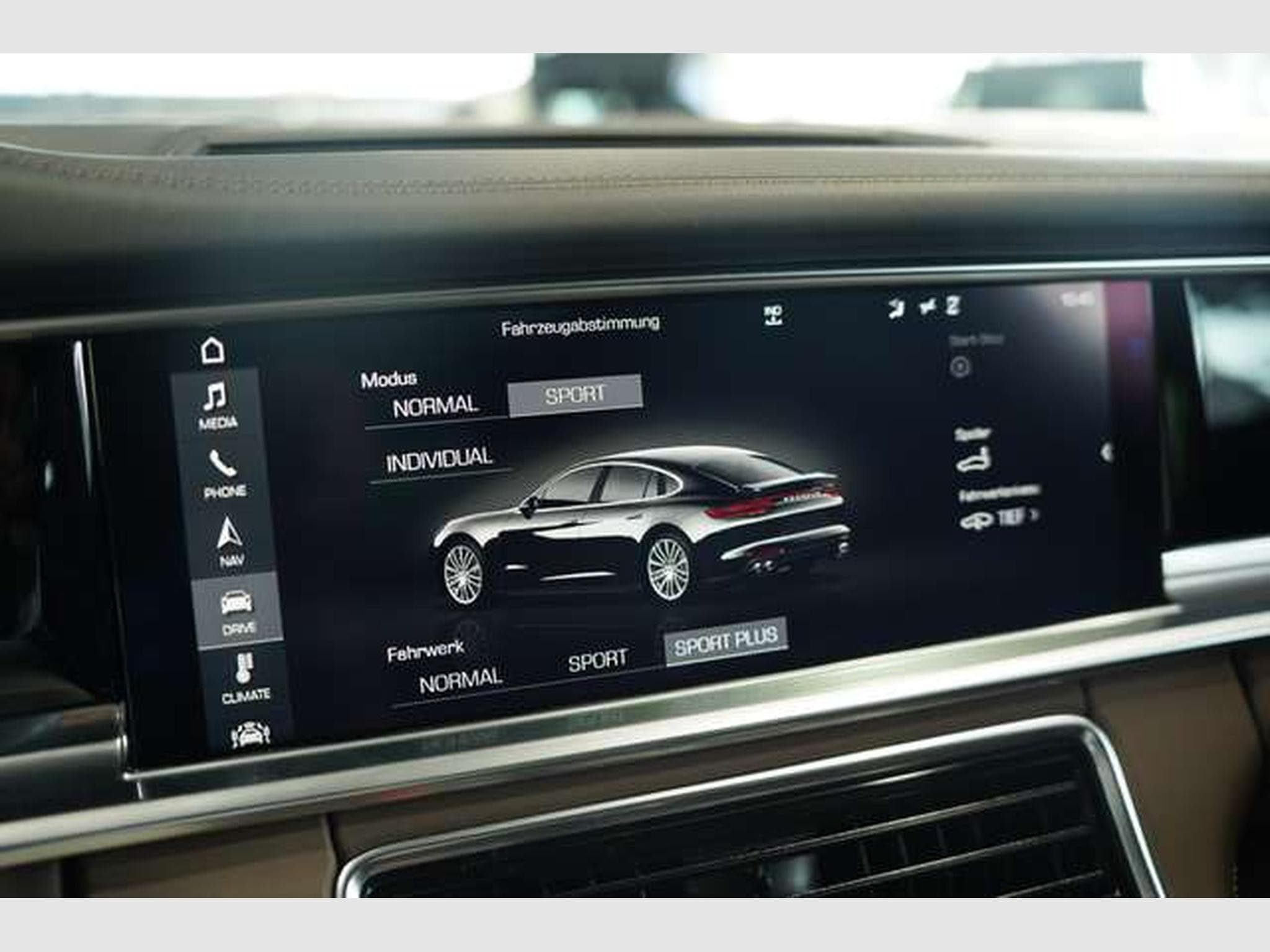 Porsche Panamera 4 S *1.HD *21 *Pano *NP152TSD *LUFT (2017) - Photo 39