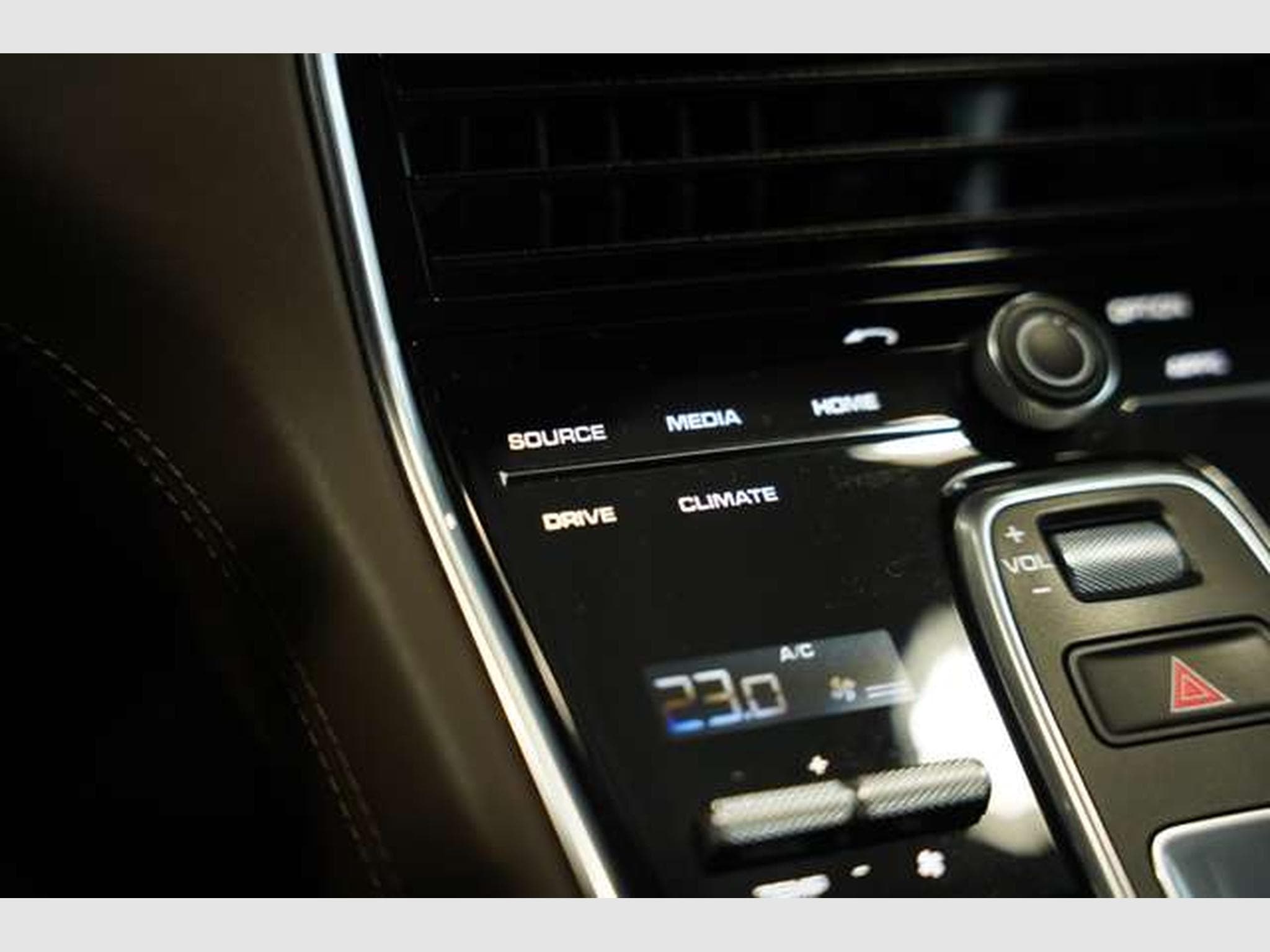 Porsche Panamera 4 S *1.HD *21 *Pano *NP152TSD *LUFT (2017) - Photo 36