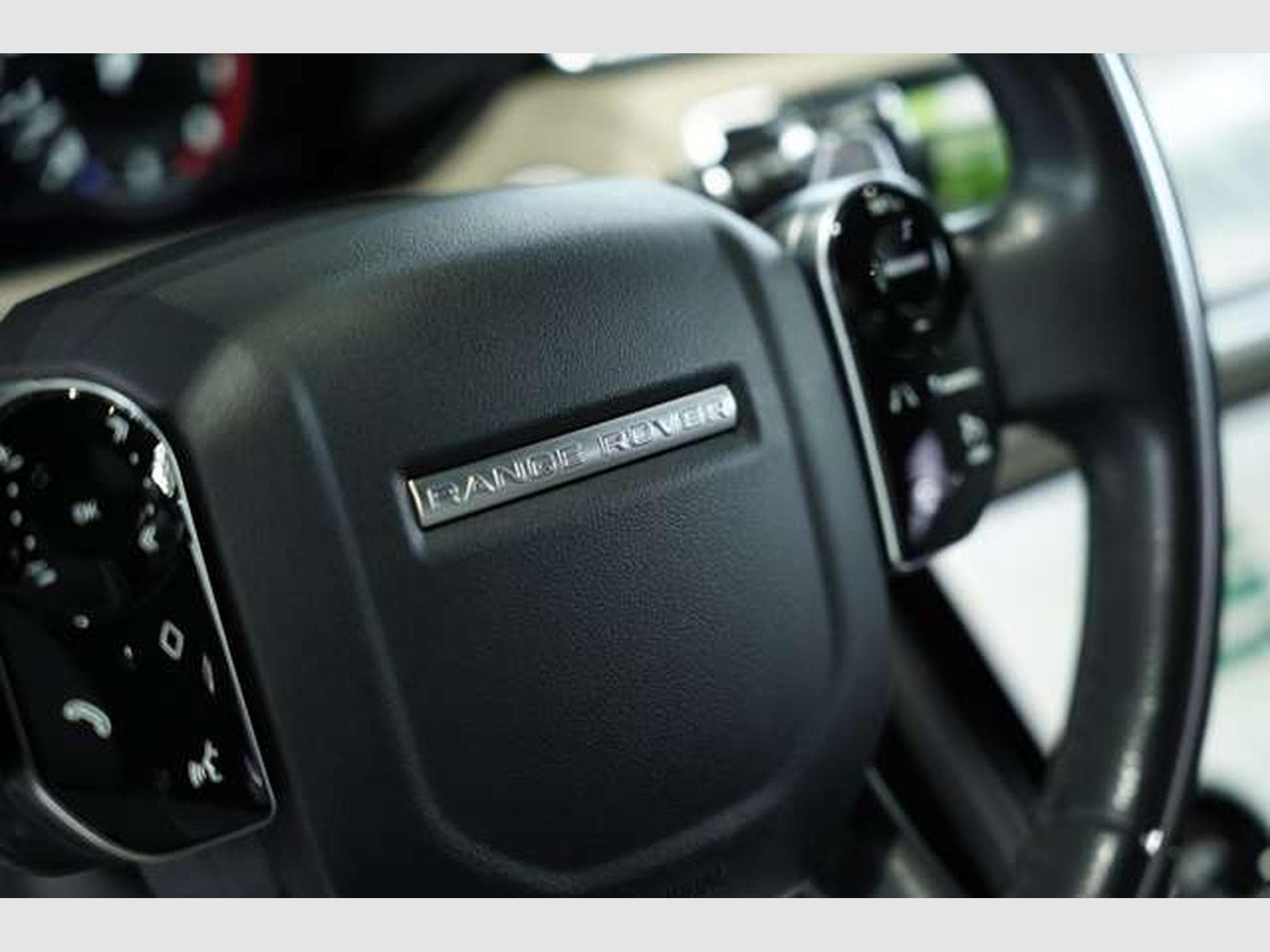Land-Rover Range Rover Velar R-Dynamic S P380 *22 *Luft* (2017) - Photo 26