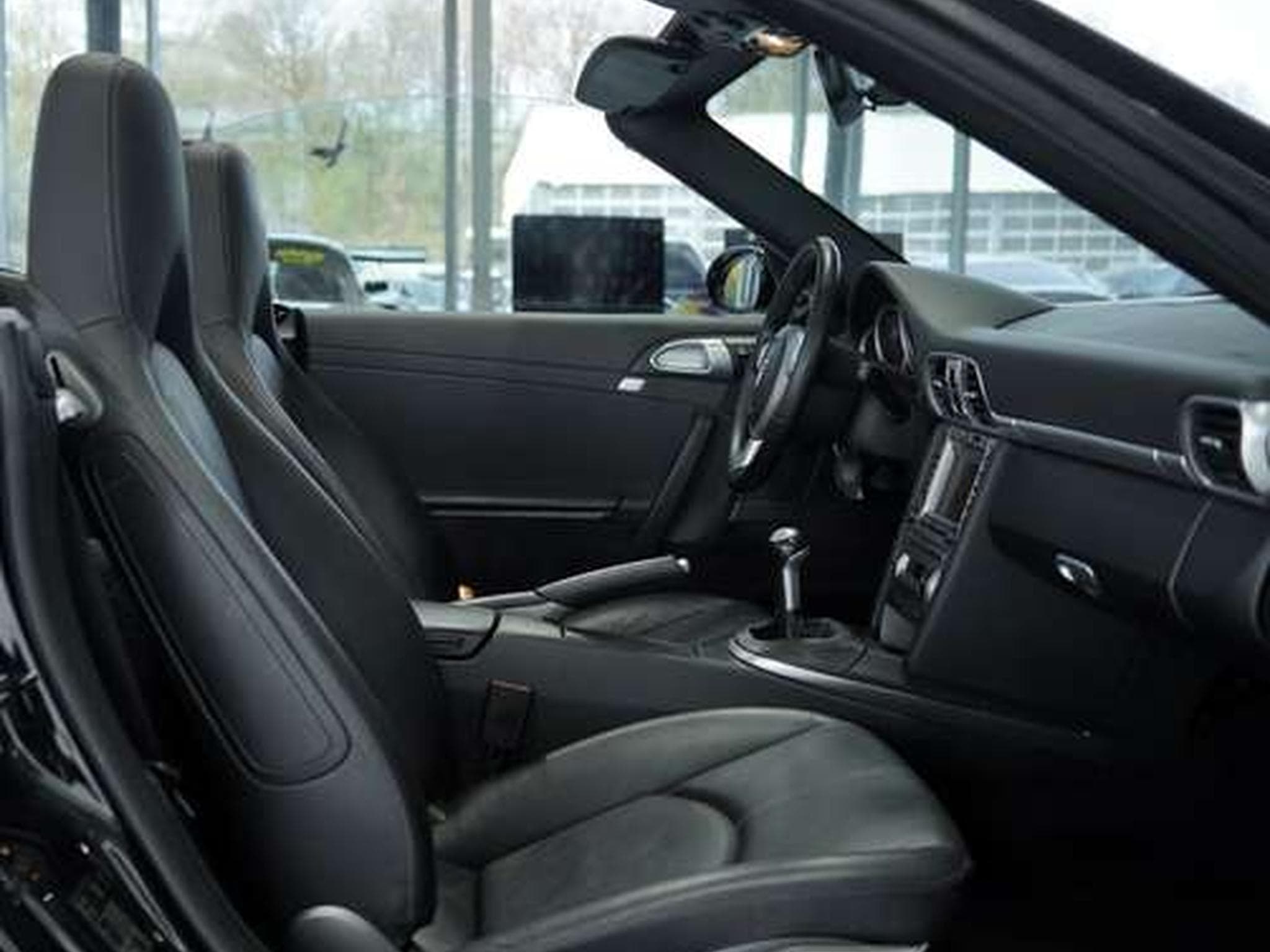 Porsche 911 Carrera S Cabrio *19 *S-AGA *PCM *PDC (2008) - Photo 10