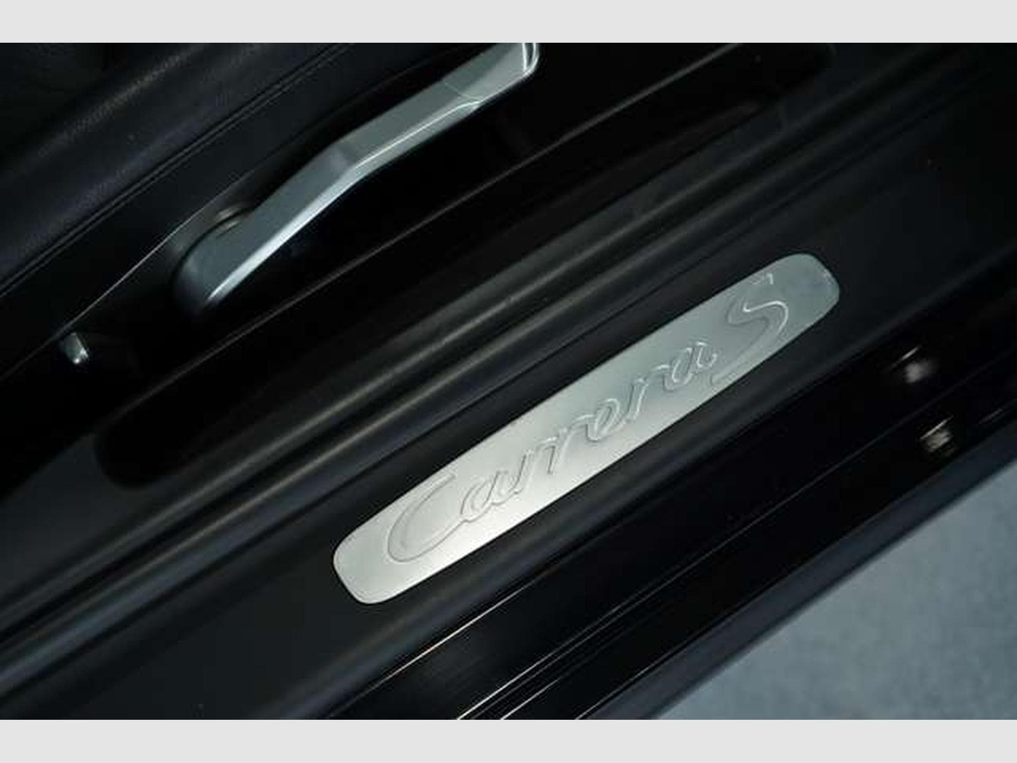 Porsche 911 Carrera S Cabrio *19 *S-AGA *PCM *PDC (2008) - Photo 13