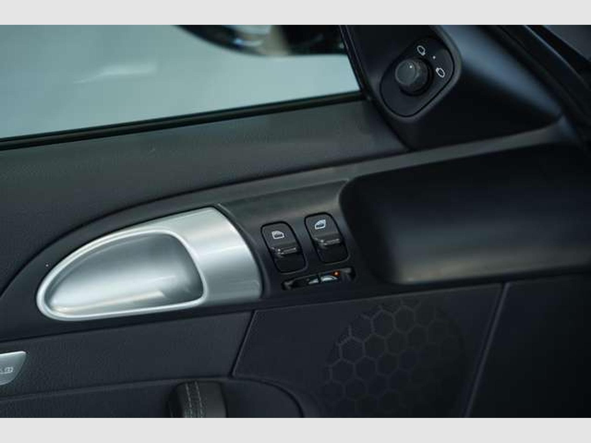 Porsche 911 Carrera S Cabrio *19 *S-AGA *PCM *PDC (2008) - Photo 18