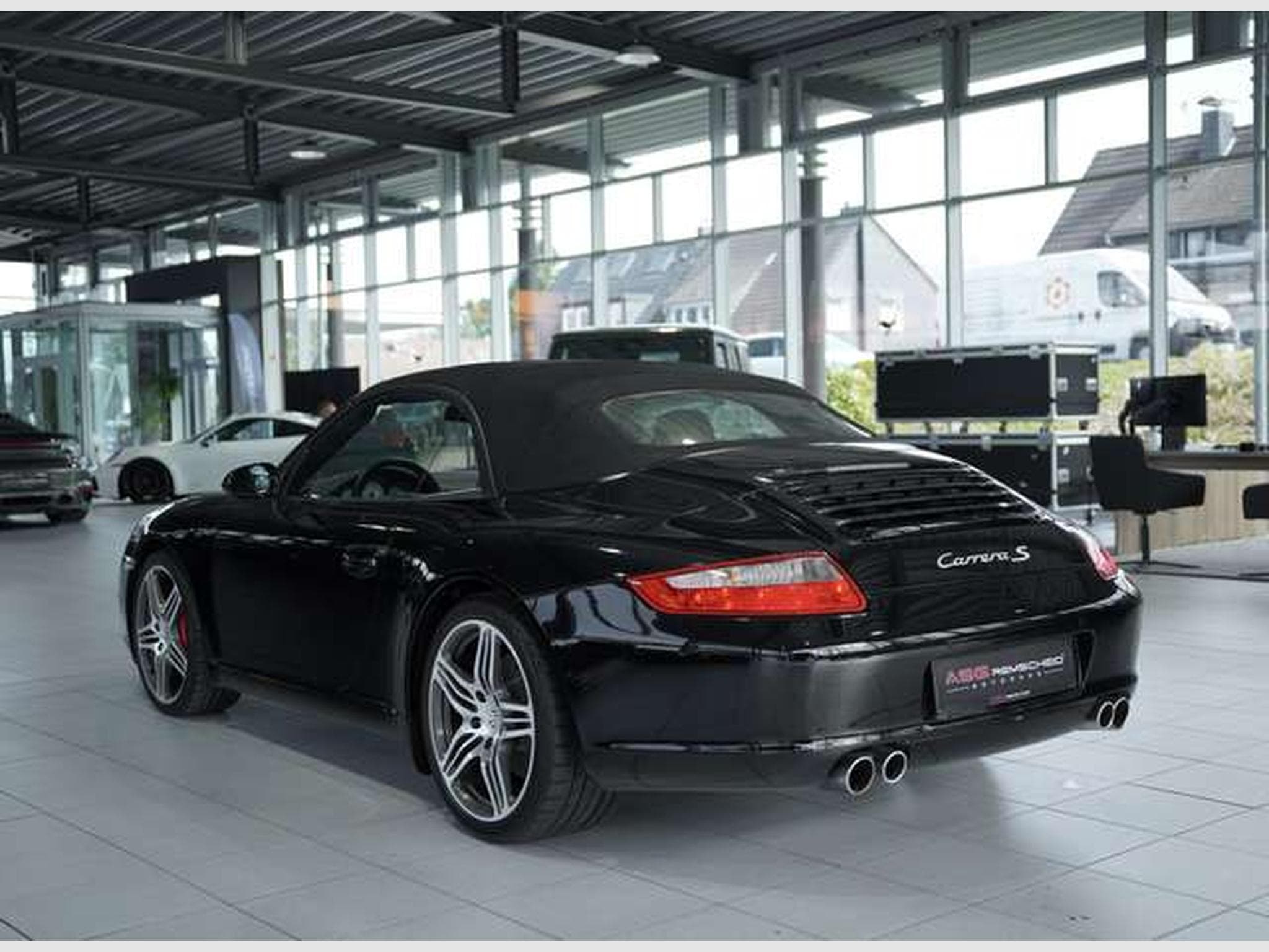 Porsche 911 Carrera S Cabrio *19 *S-AGA *PCM *PDC (2008) - Photo 35