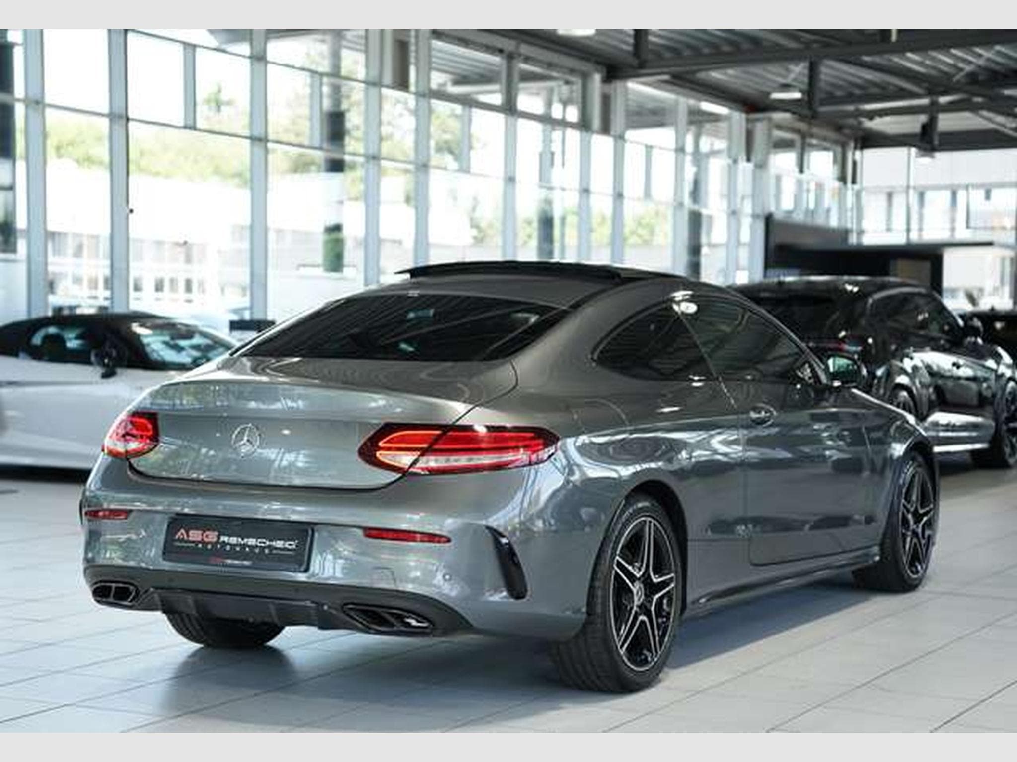 Mercedes C 300 Coupé AMG Line *Pano *Digital *Night (2019) - Photo 8