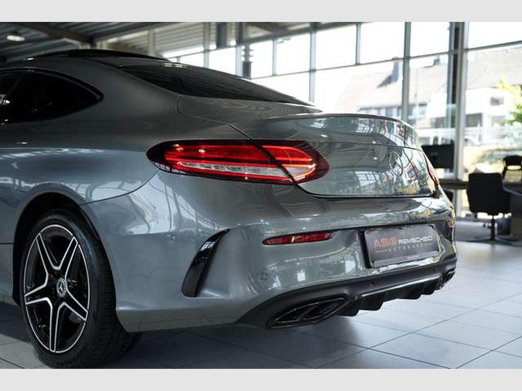 Mercedes C 300 Coupé AMG Line *Pano *Digital *Night (2019) - Photo 15
