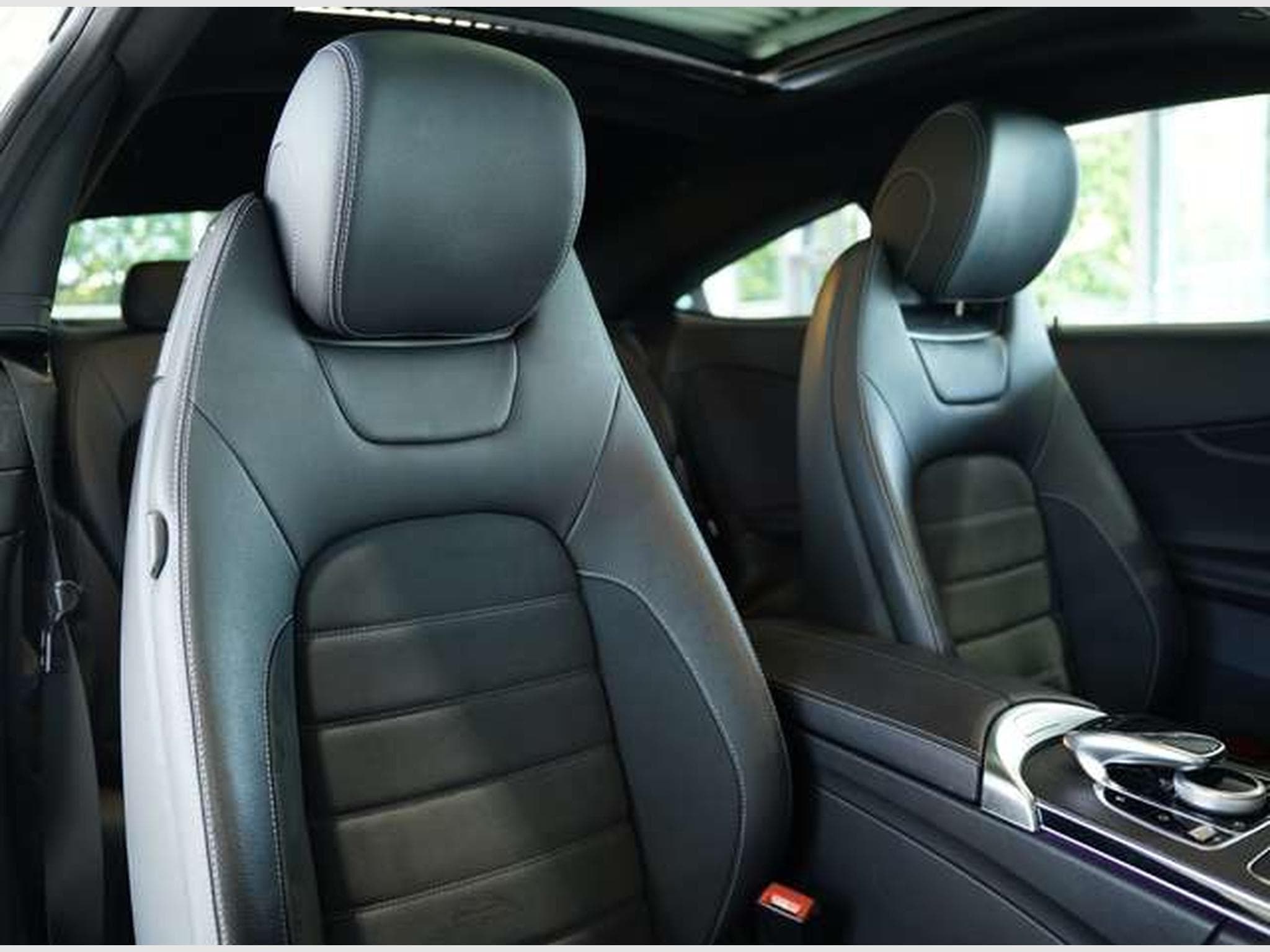 Mercedes C 300 Coupé AMG Line *Pano *Digital *Night (2019) - Photo 24