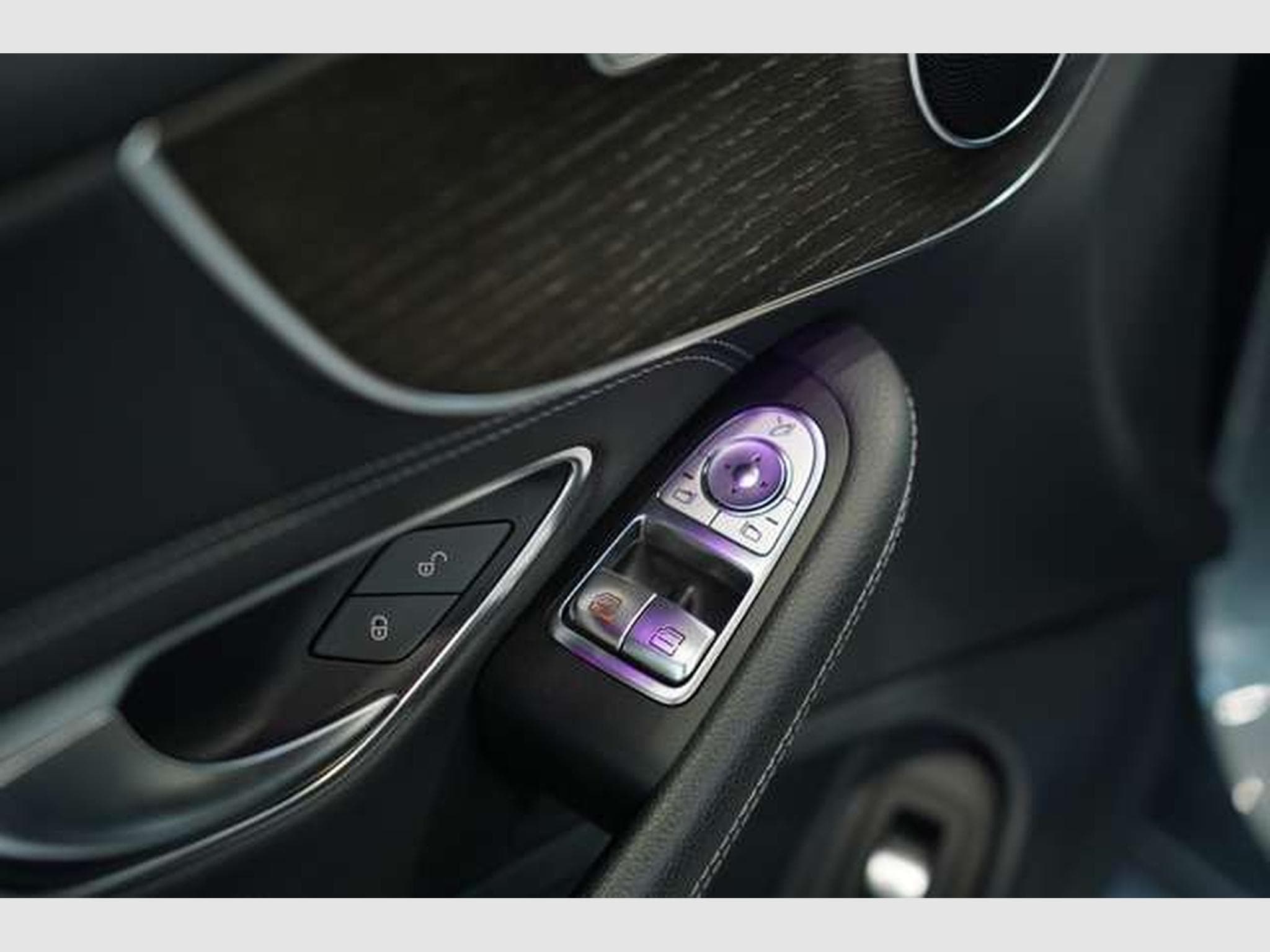 Mercedes C 300 Coupé AMG Line *Pano *Digital *Night (2019) - Photo 28