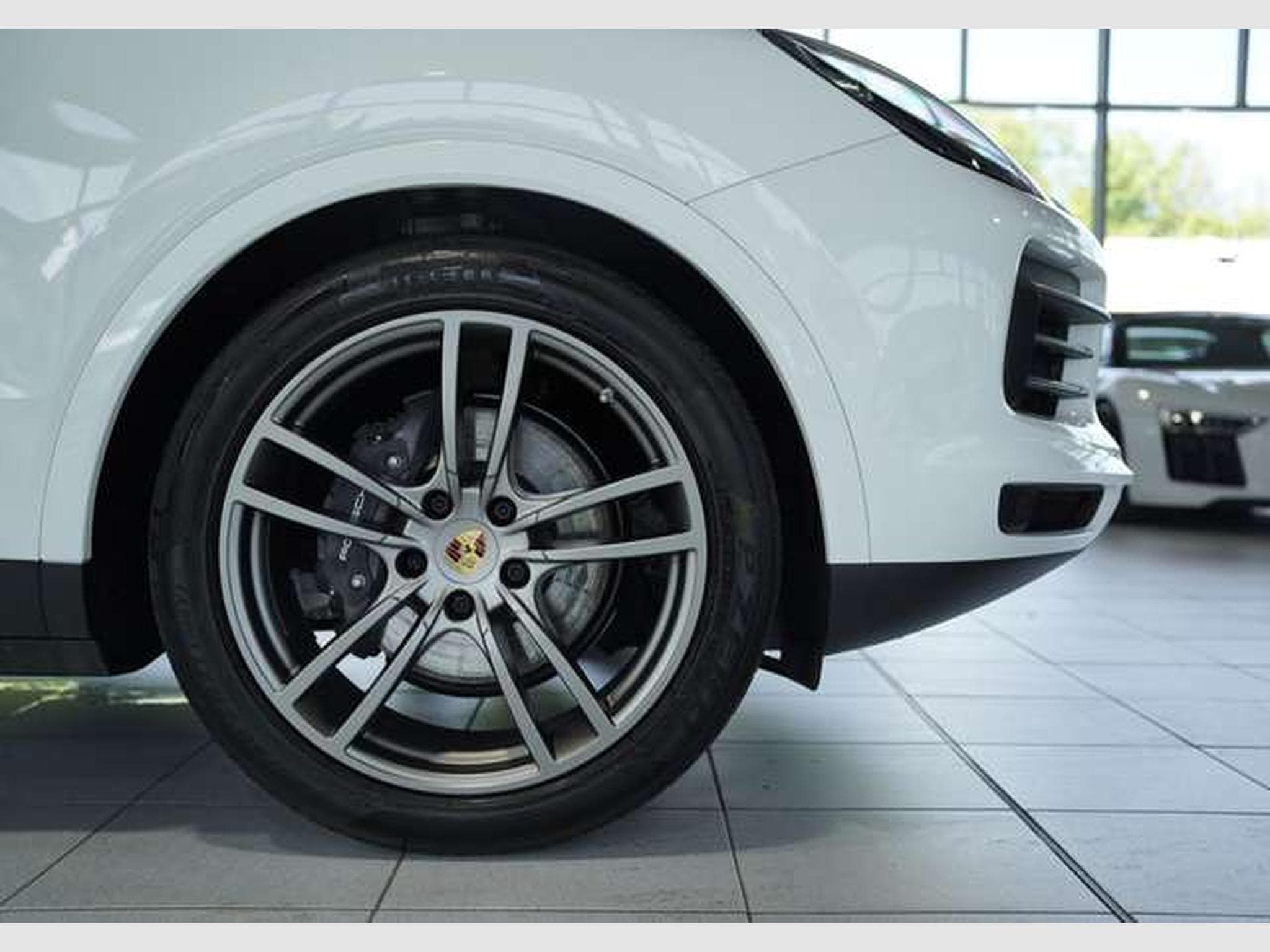 Porsche Cayenne V6 *1.H *21 *Pano*MwSt.*Chrono*LUFT*AHK (2018) - Photo 6