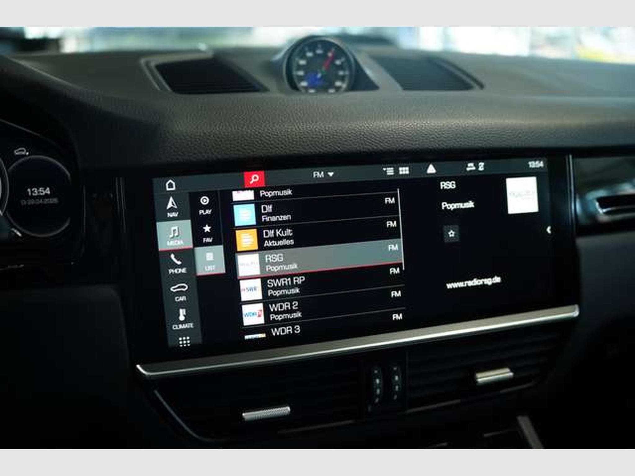 Porsche Cayenne V6 *1.H *21 *Pano*MwSt.*Chrono*LUFT*AHK (2018) - Photo 38