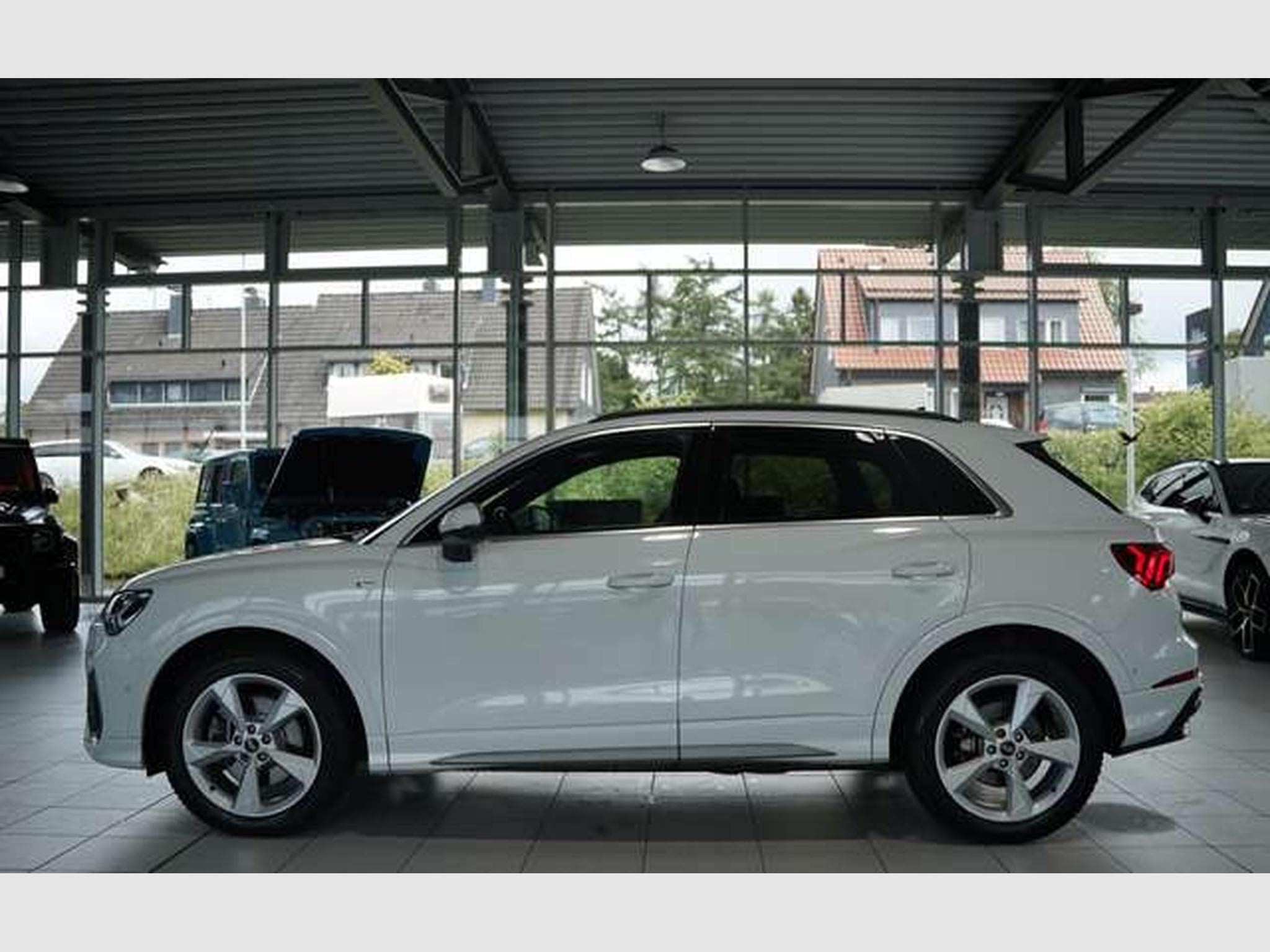 Audi Q3 40 TDI q. S line *1.HD *Virtual *Memory *AHK (2022) - Photo 11