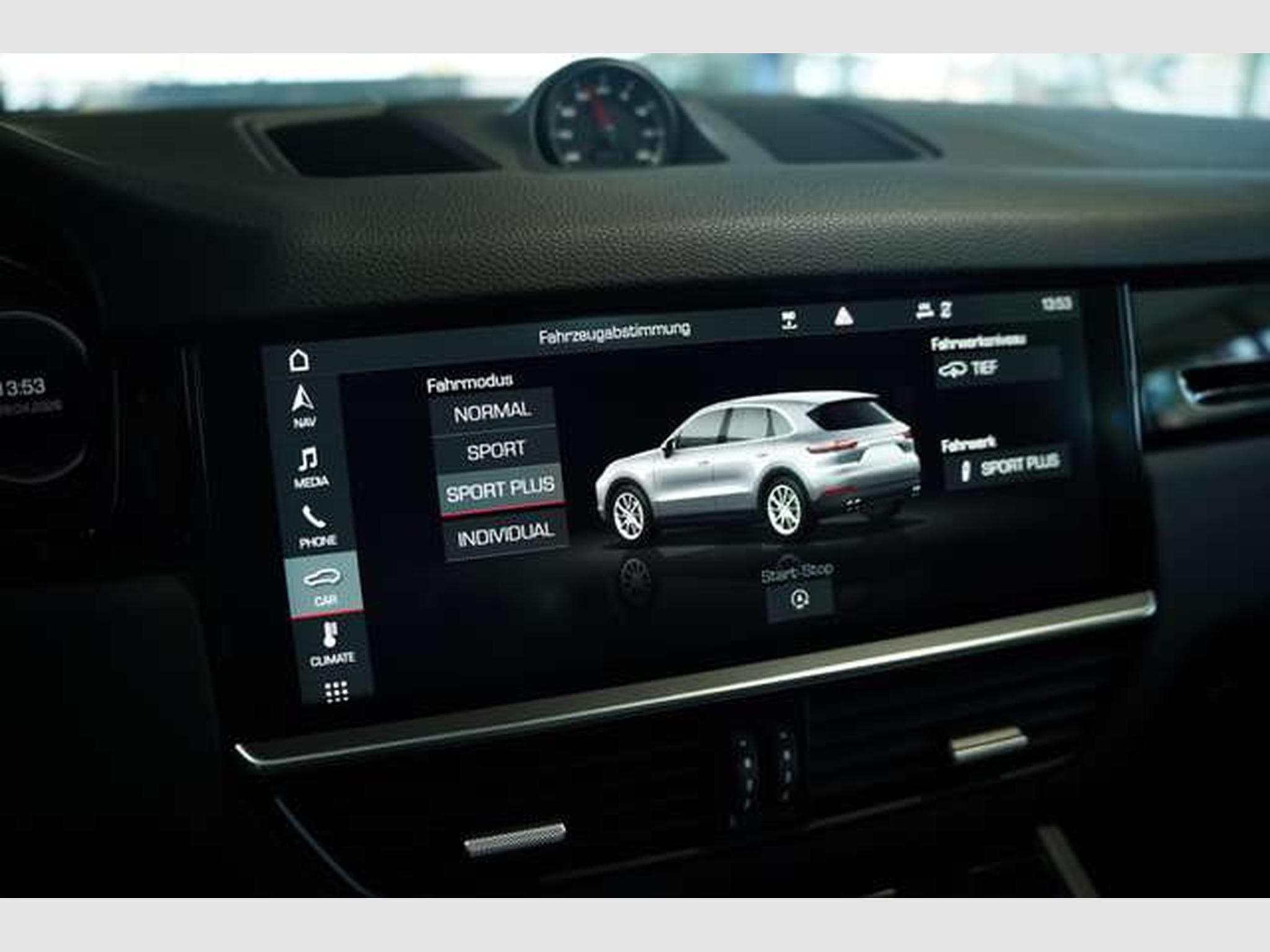 Porsche Cayenne V6 *1.H *21 *Pano*MwSt.*Chrono*LUFT*AHK (2018) - Photo 37