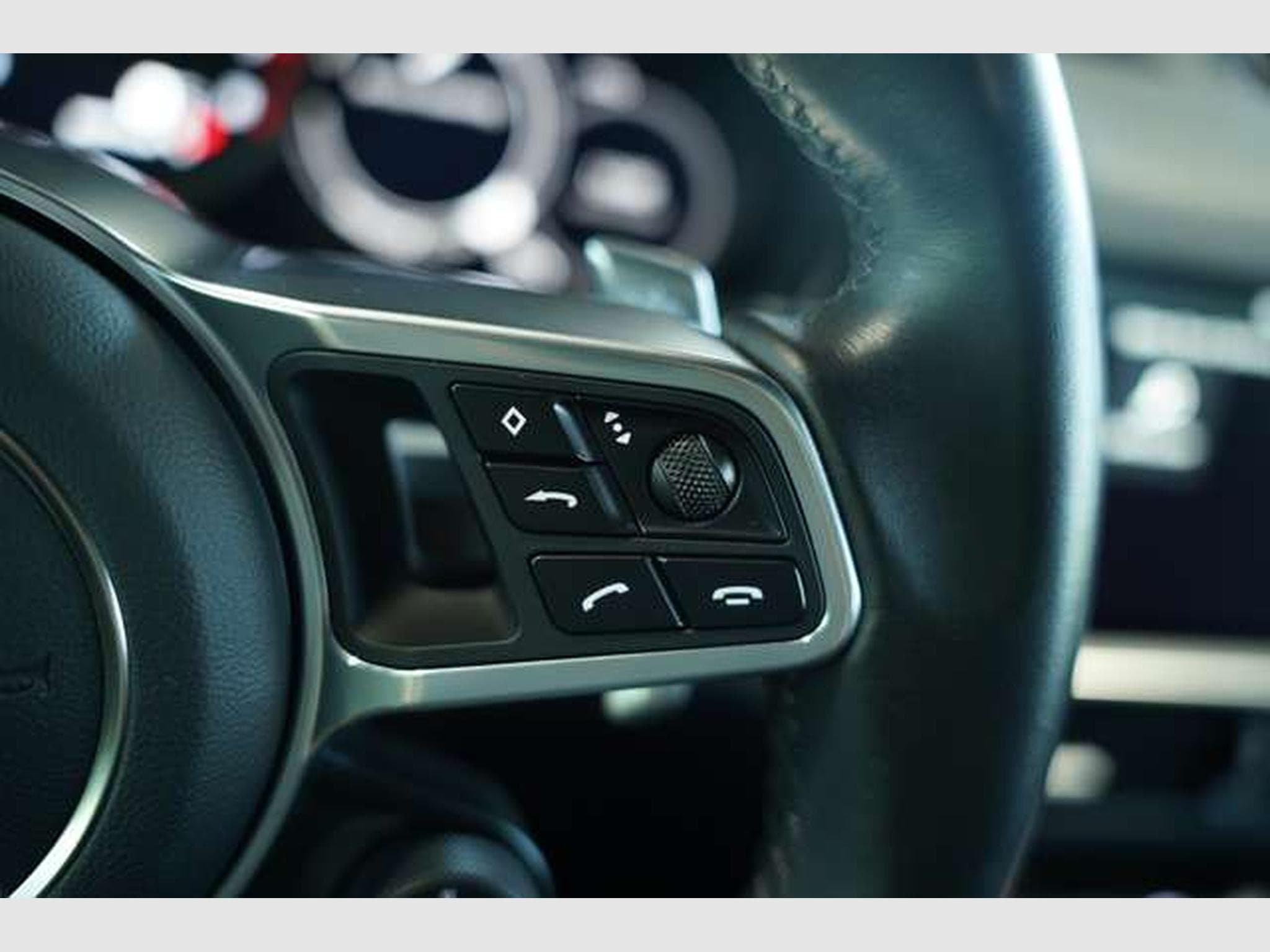 Porsche Cayenne V6 *1.H *21 *Pano*MwSt.*Chrono*LUFT*AHK (2018) - Photo 44
