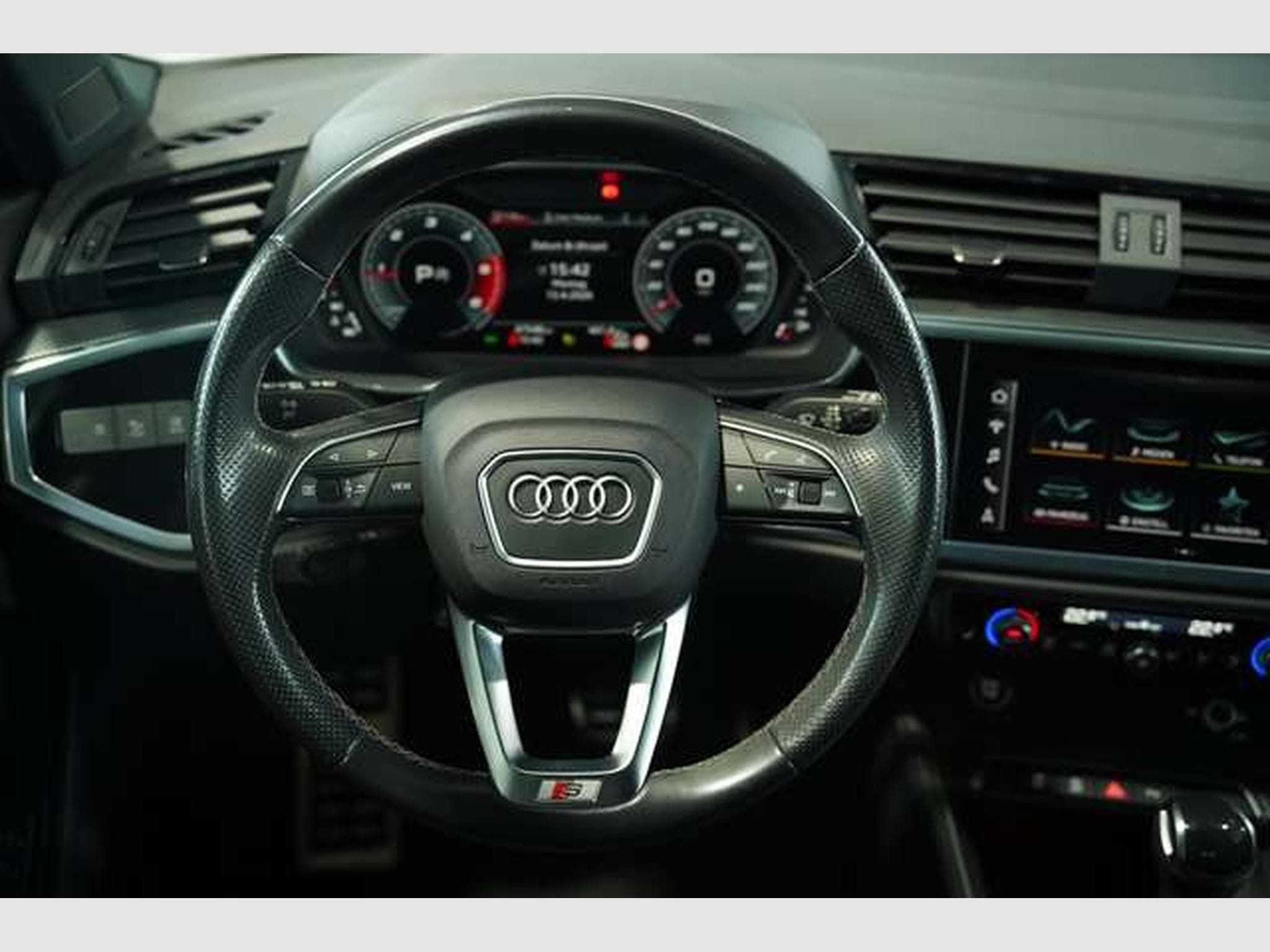 Audi Q3 40 TDI q. S line *1.HD *Virtual *Memory *AHK (2022) - Photo 45