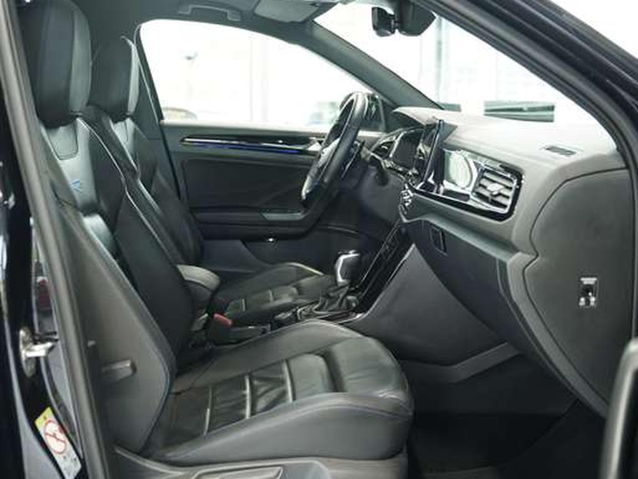 VW T-Roc R 4M *2.H *19 *Pano *AKRA *beats *ACC (2023) - Photo 18