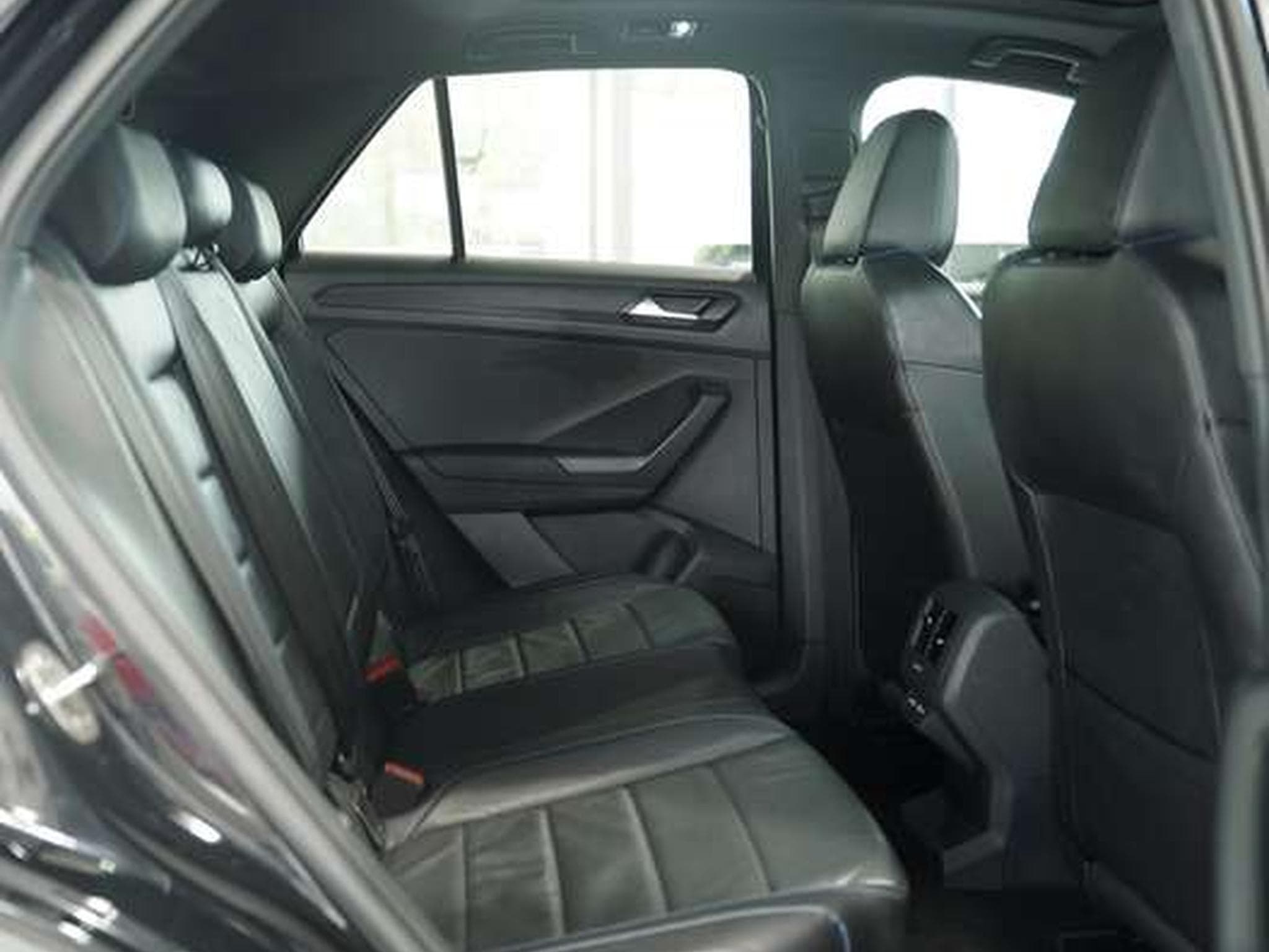 VW T-Roc R 4M *2.H *19 *Pano *AKRA *beats *ACC (2023) - Photo 23