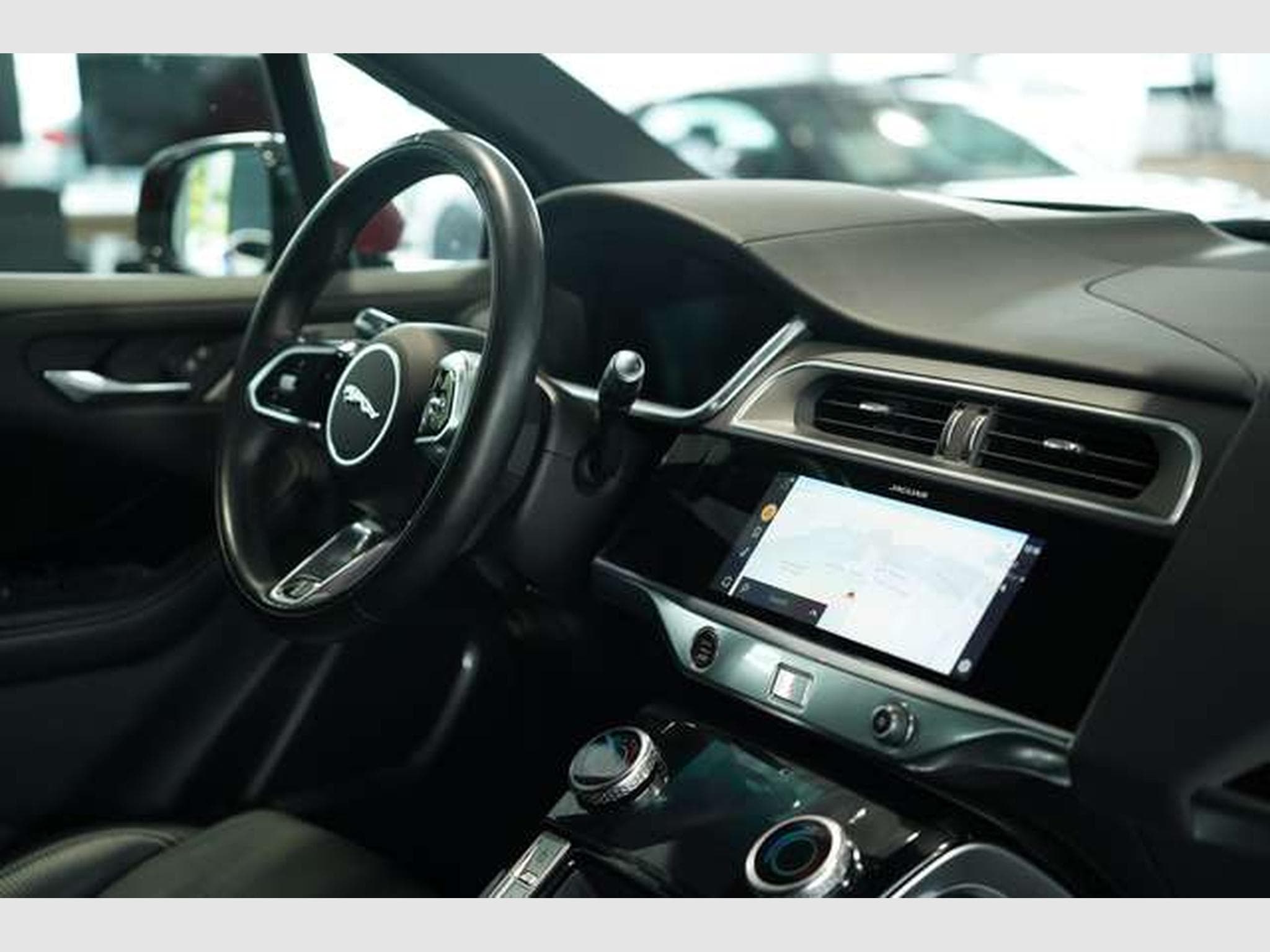 Jaguar I-Pace HSE EV 400 Black Pack *1.H *Pano *LUFT (2021) - Photo 21