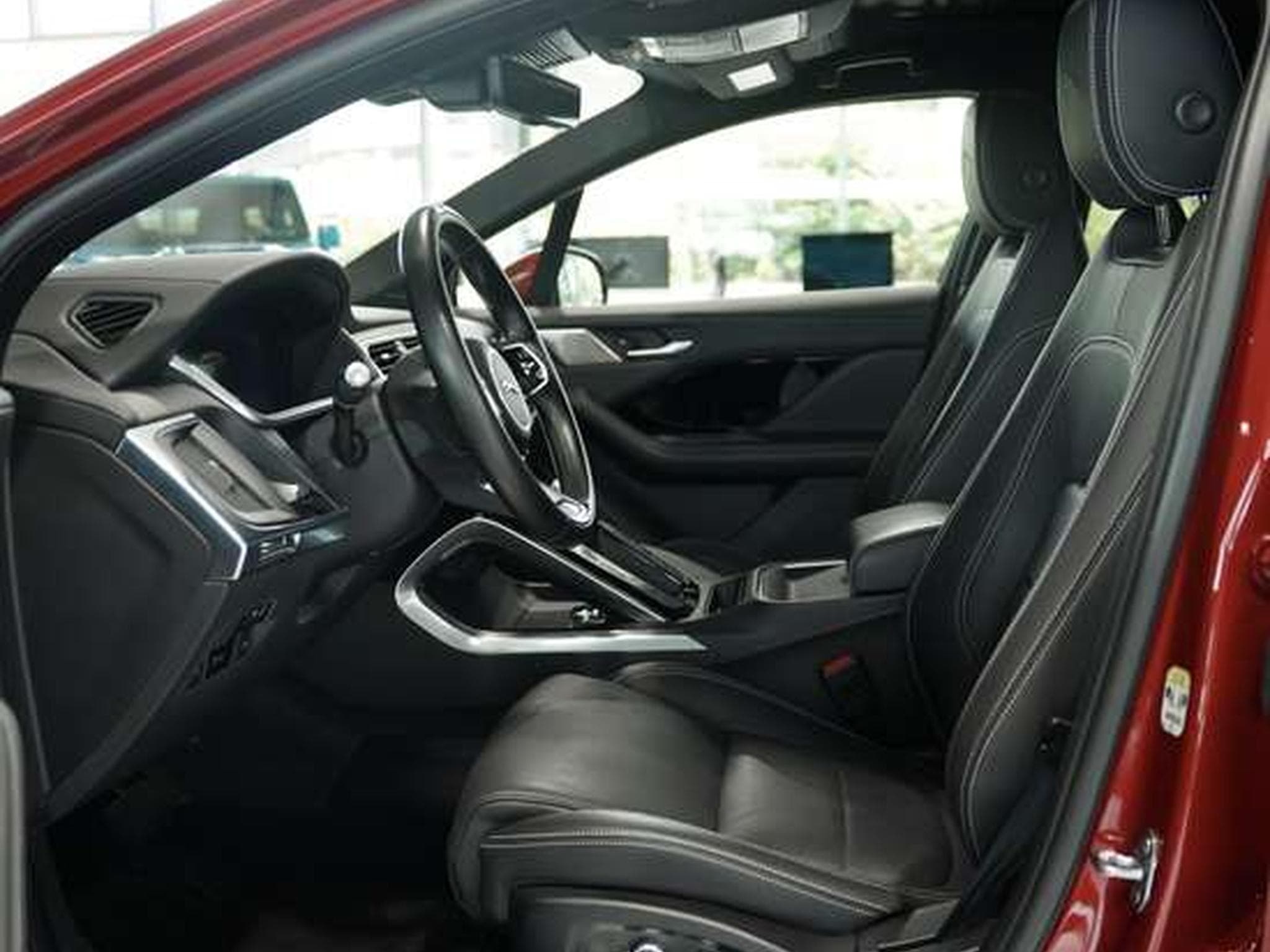 Jaguar I-Pace HSE EV 400 Black Pack *1.H *Pano *LUFT (2021) - Photo 30