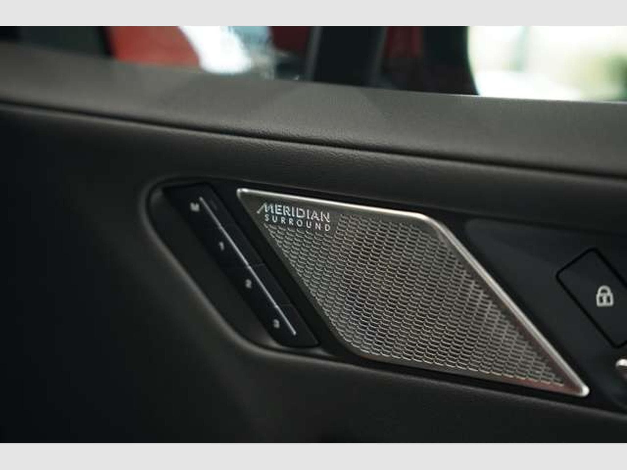 Jaguar I-Pace HSE EV 400 Black Pack *1.H *Pano *LUFT (2021) - Photo 24