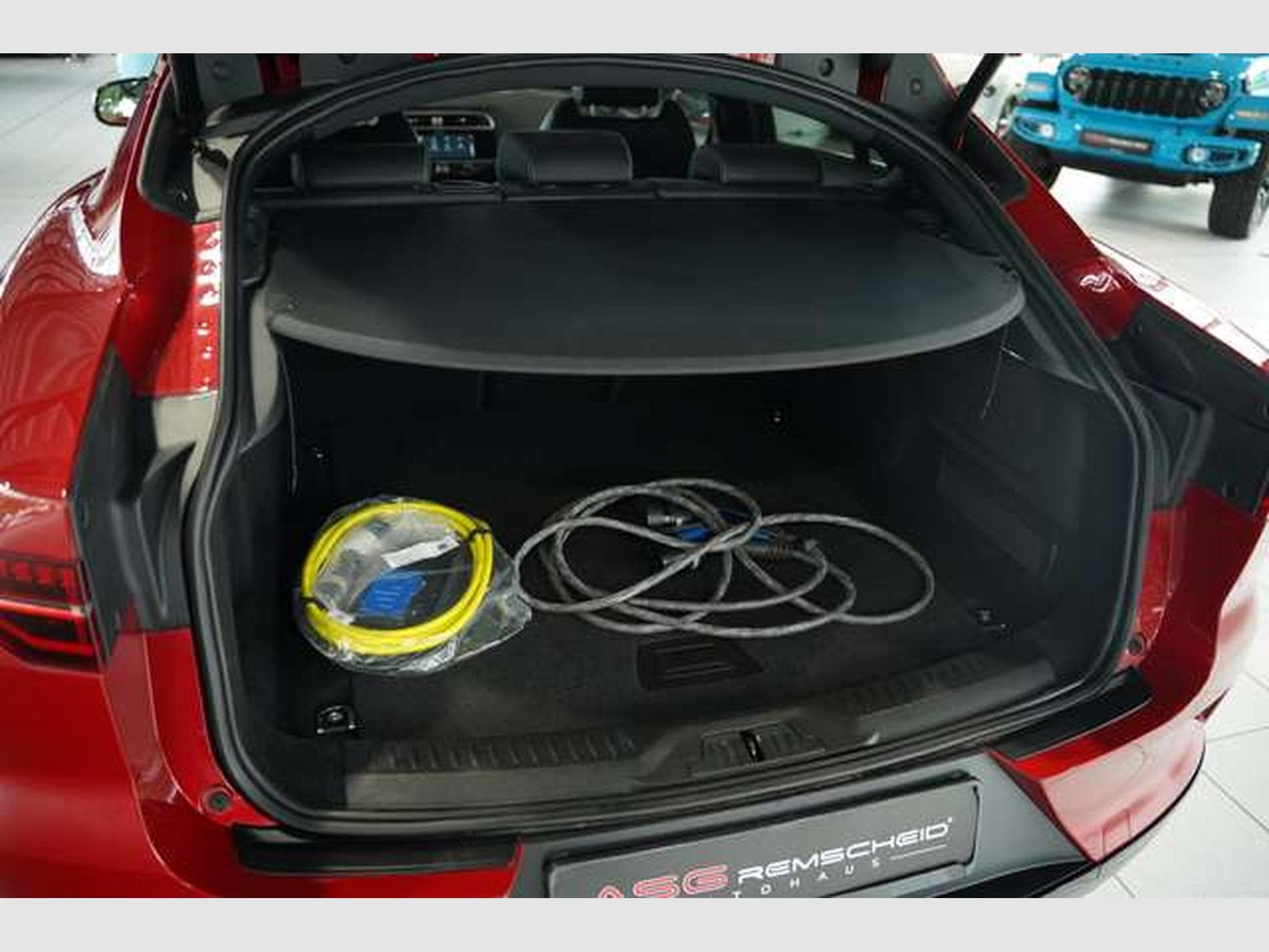 Jaguar I-Pace HSE EV 400 Black Pack *1.H *Pano *LUFT (2021) - Photo 48