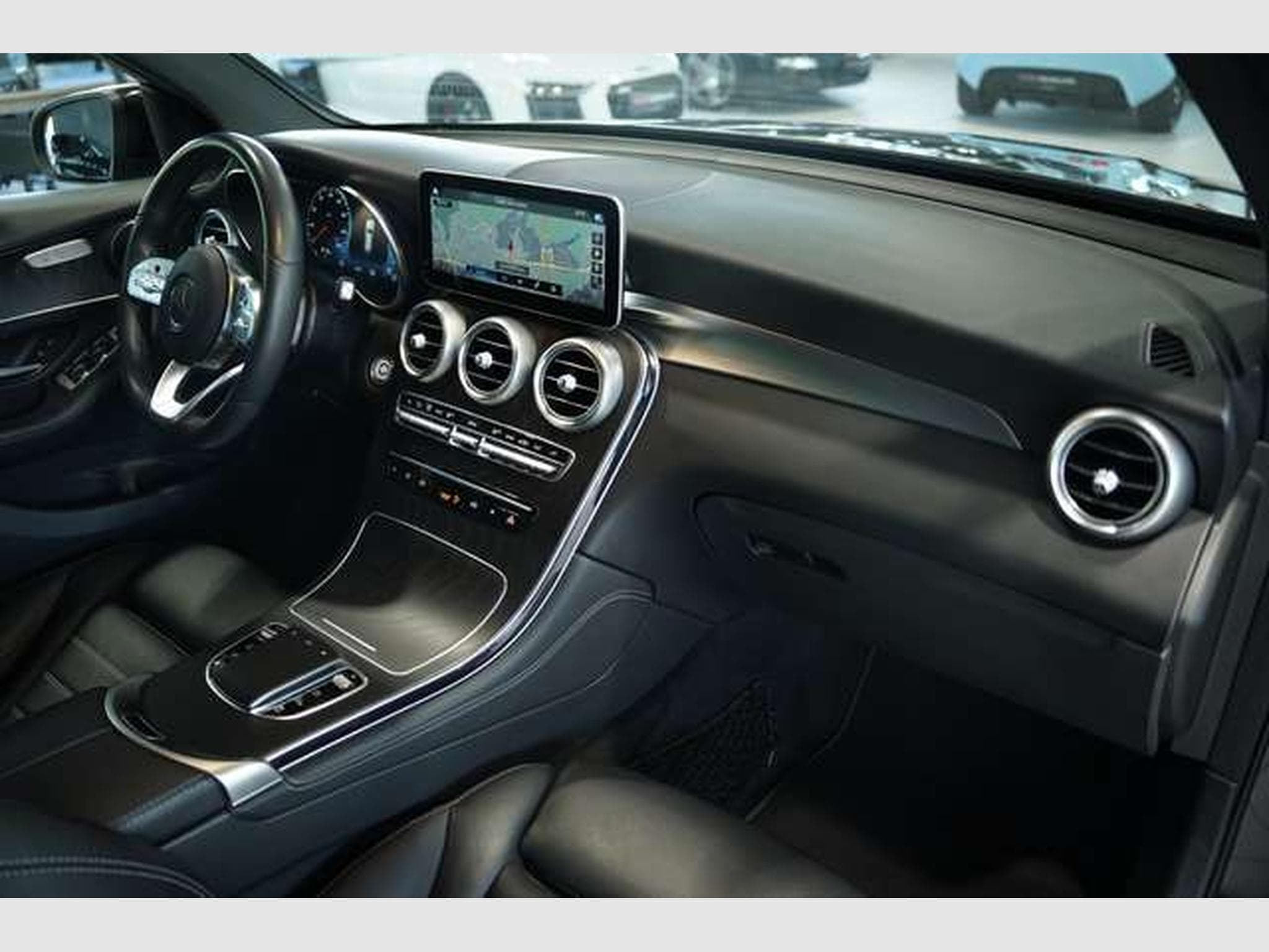Mercedes GLC 200 4M AMG Line *2H *20 *Digital*Pano*Night (2019) - Photo 16