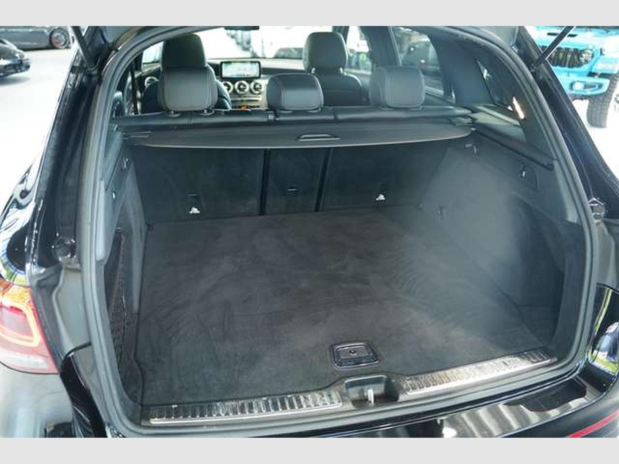Mercedes GLC 200 4M AMG Line *2H *20 *Digital*Pano*Night (2019) - Photo 23