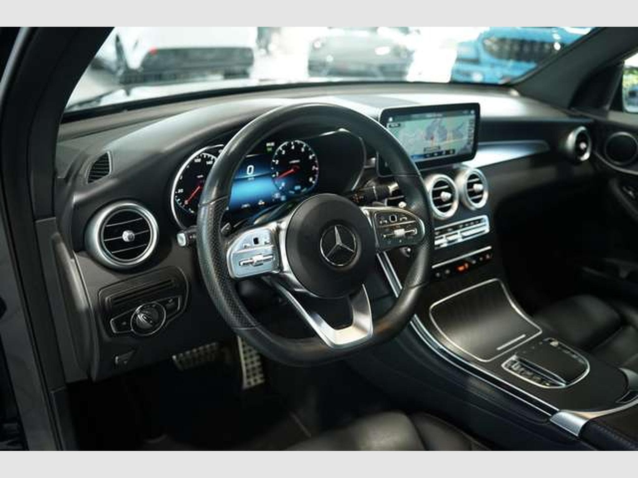 Mercedes GLC 200 4M AMG Line *2H *20 *Digital*Pano*Night (2019) - Photo 28