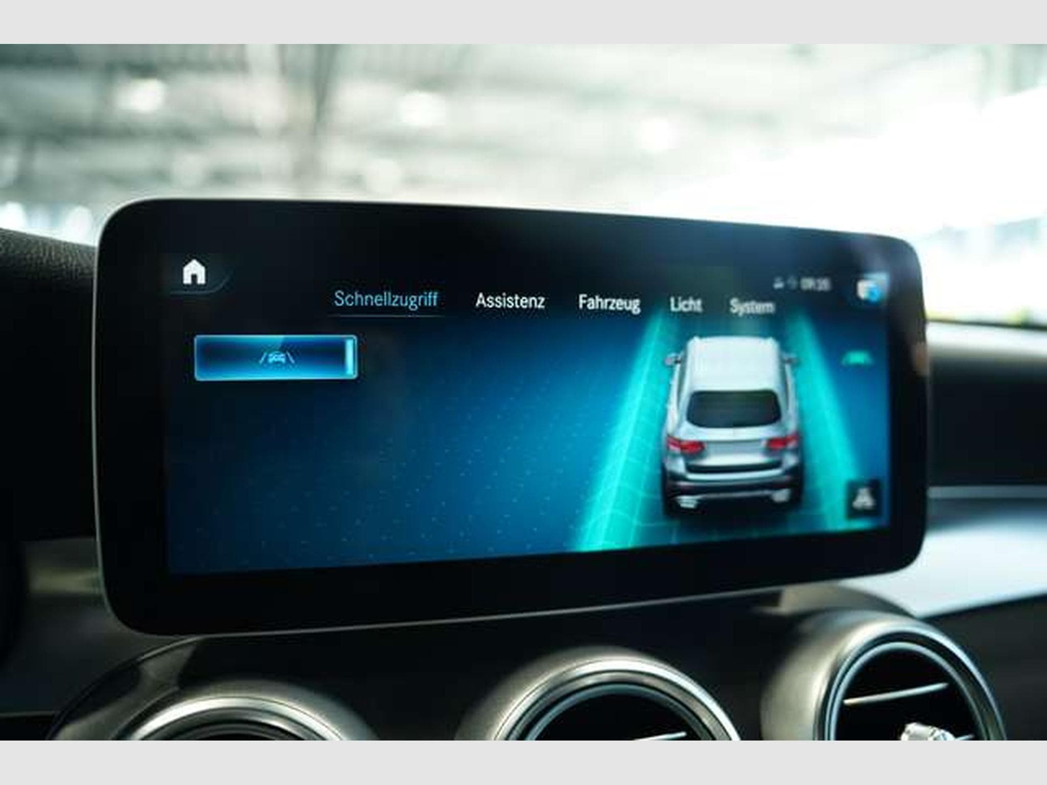 Mercedes GLC 200 4M AMG Line *2H *20 *Digital*Pano*Night (2019) - Photo 42