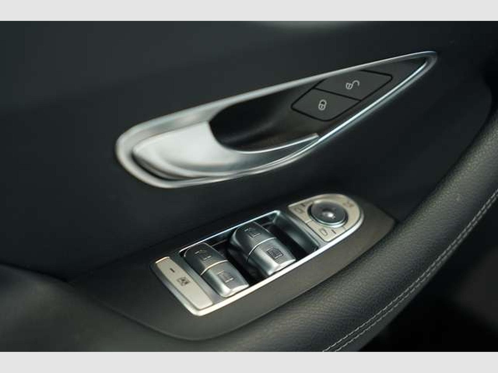 Mercedes E 400 d Cabrio 4M AMG Line 2.H *20 *MB Garantie (2022) - Photo 27