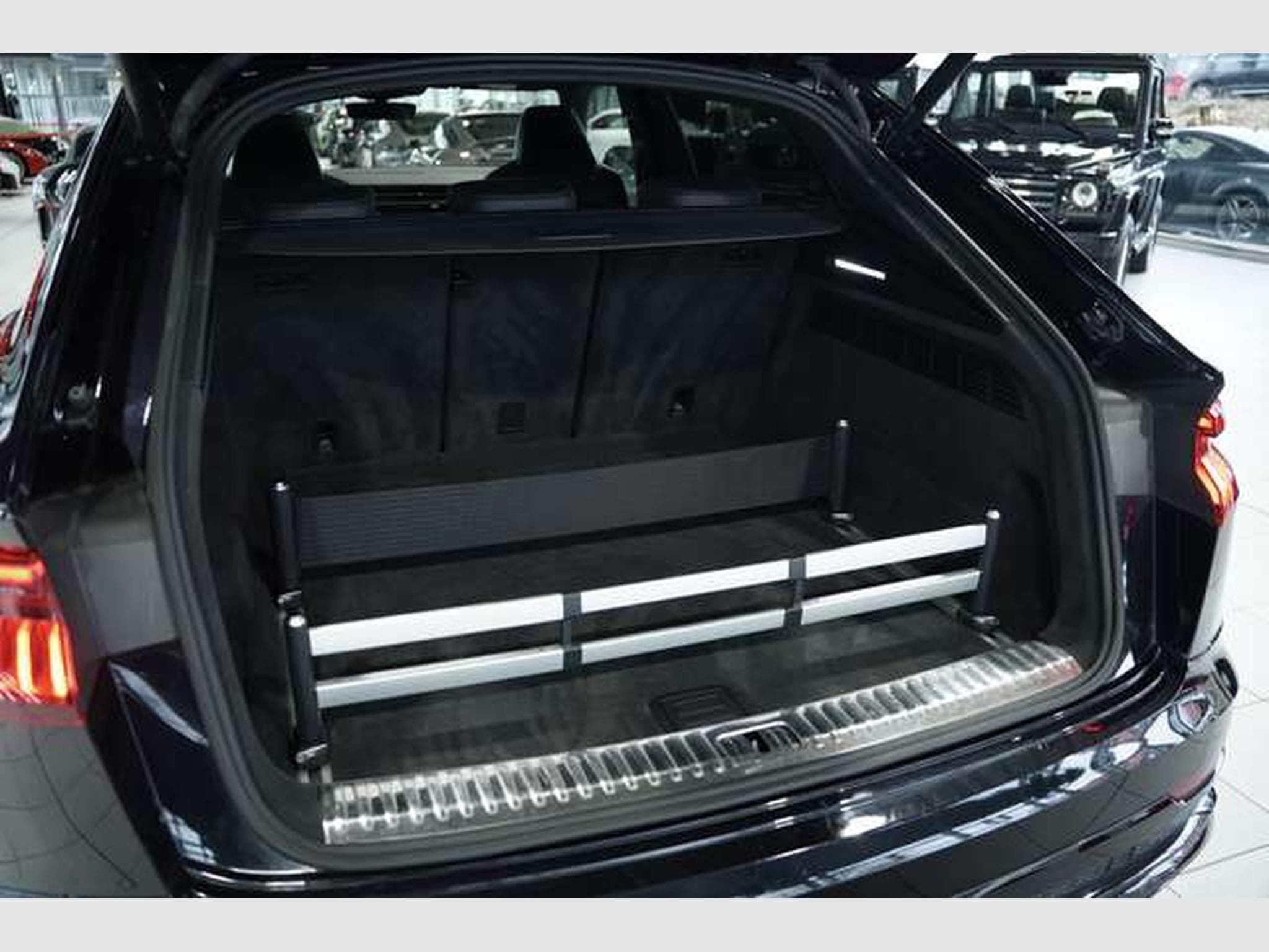 Audi Q8 50 TDI q. S line *1.H *22 *Virtual*Pano*B&O (2021) - Photo 47