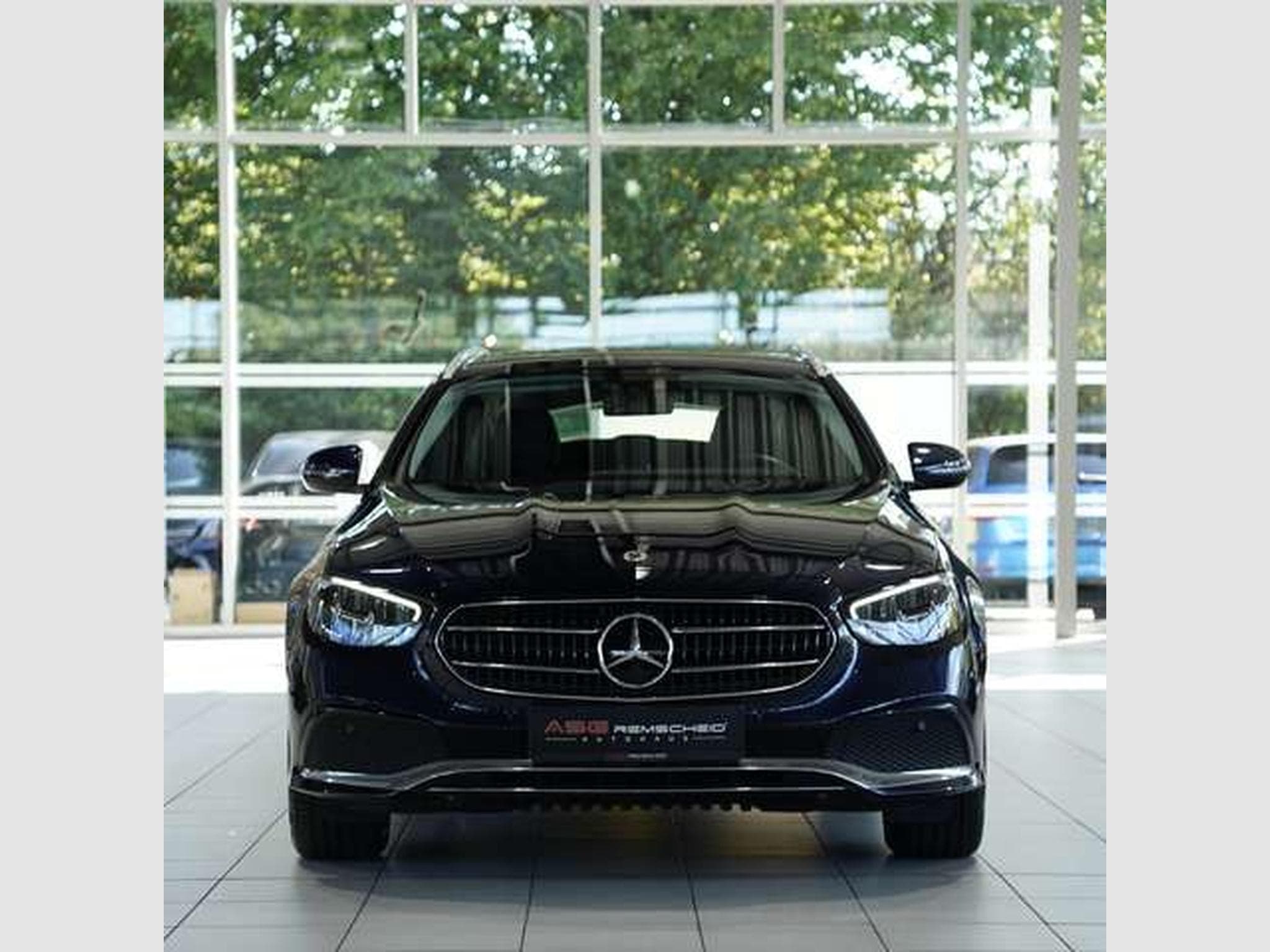 Mercedes E 220 d T Avantgarde *1.Hand *MwSt.*AHK*Business (2023) - Photo 3