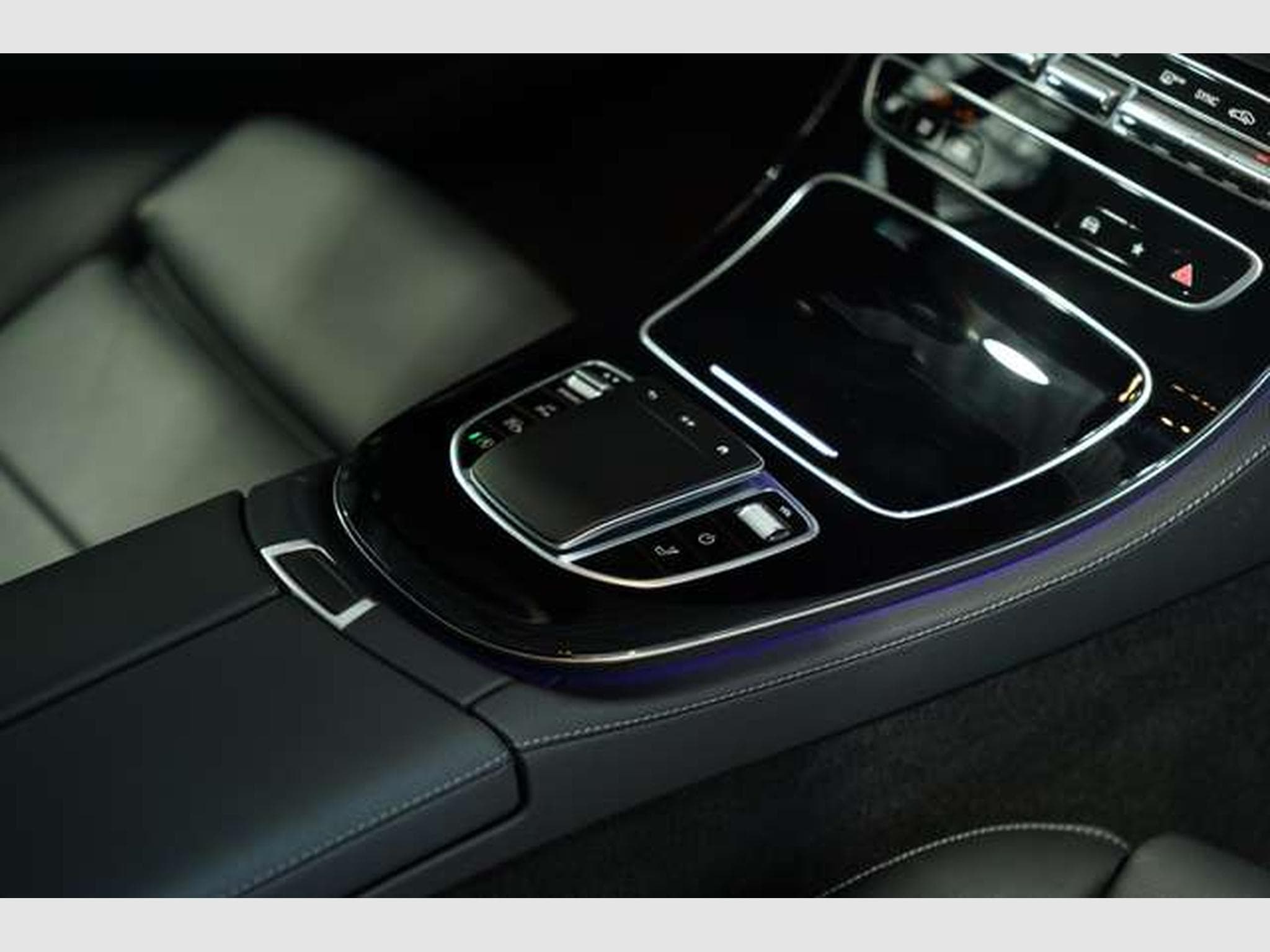 Mercedes E 220 d T Avantgarde *1.Hand *MwSt.*AHK*Business (2023) - Photo 14
