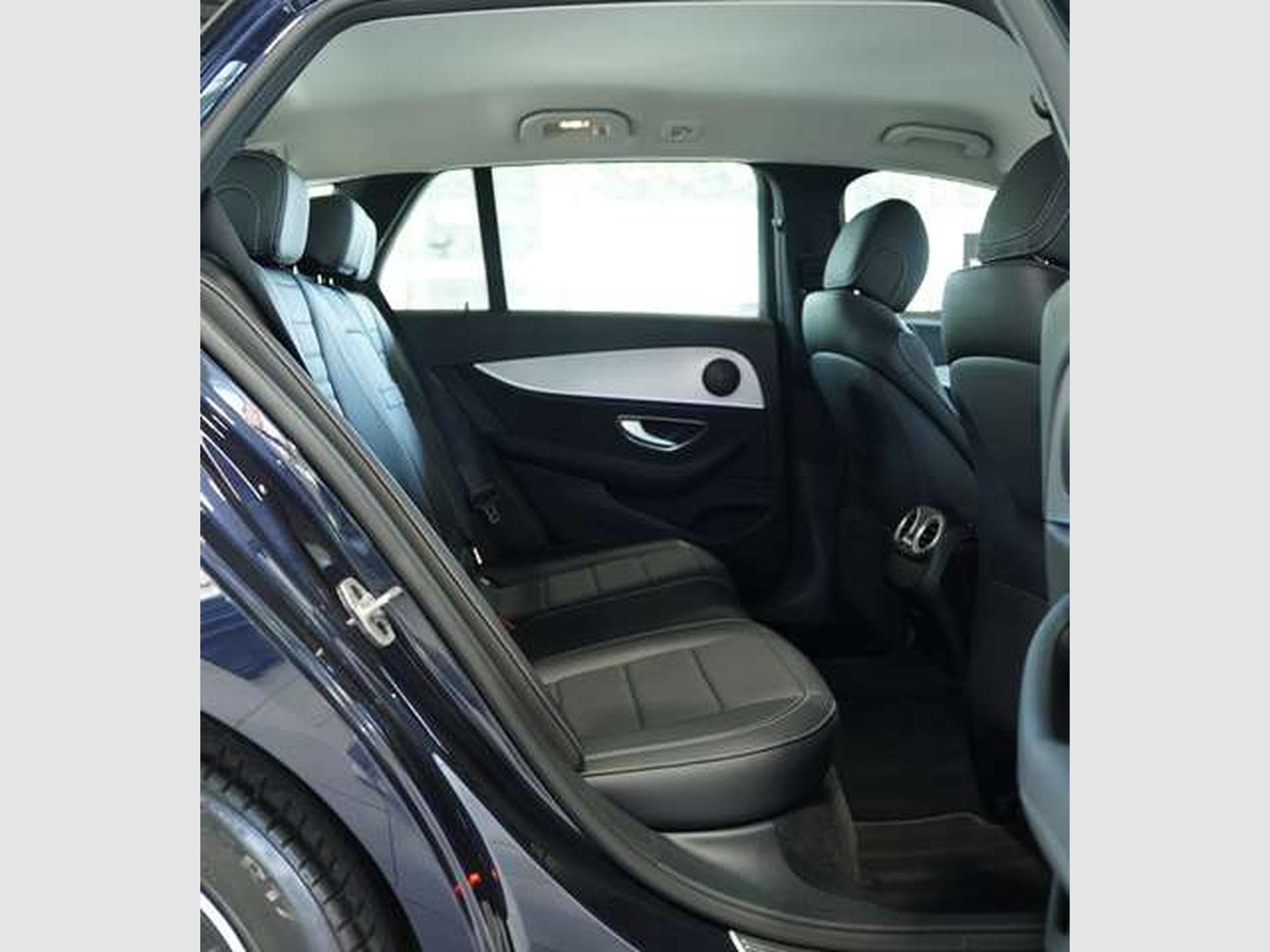 Mercedes E 220 d T Avantgarde *1.Hand *MwSt.*AHK*Business (2023) - Photo 19