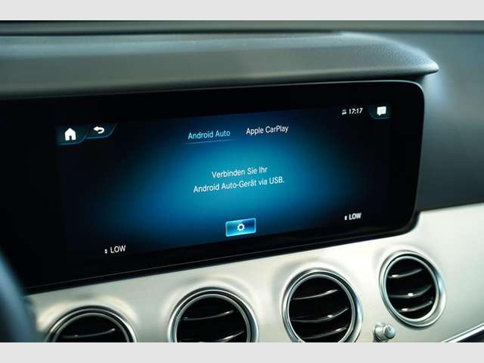 Mercedes E 220 d T Avantgarde *1.Hand *MwSt.*AHK*Business (2023) - Photo 33