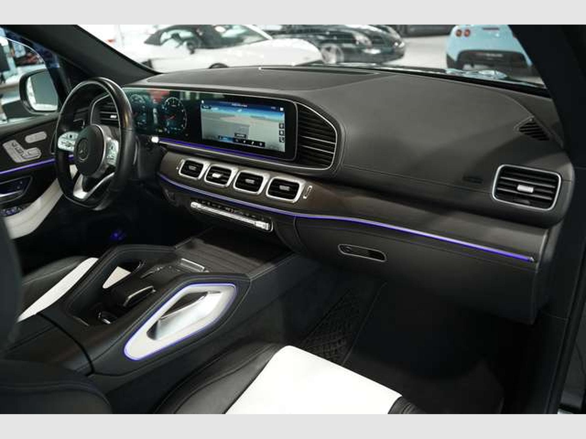 Mercedes GLE 450 4M AMG Line *2.H *7-Sitze*Pano*AHK*Leder (2020) - Photo 15
