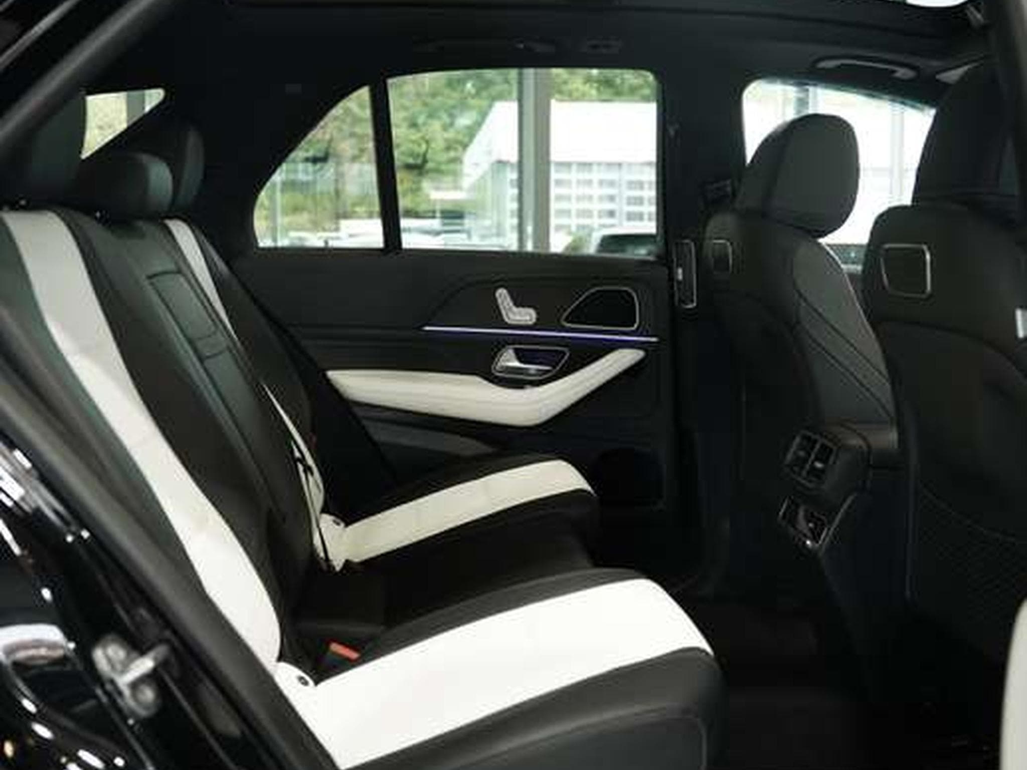 Mercedes GLE 450 4M AMG Line *2.H *7-Sitze*Pano*AHK*Leder (2020) - Photo 21
