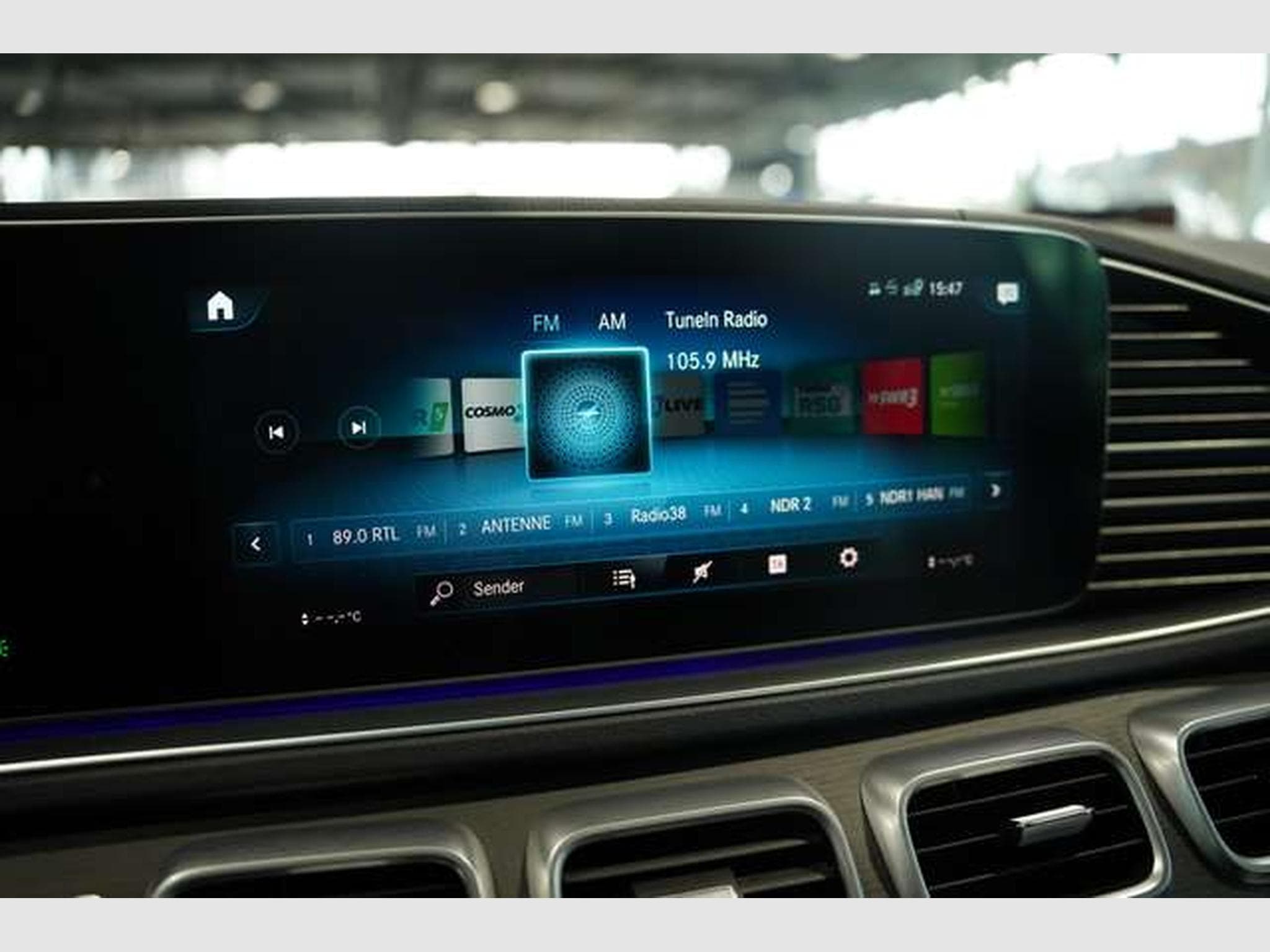 Mercedes GLE 450 4M AMG Line *2.H *7-Sitze*Pano*AHK*Leder (2020) - Photo 38