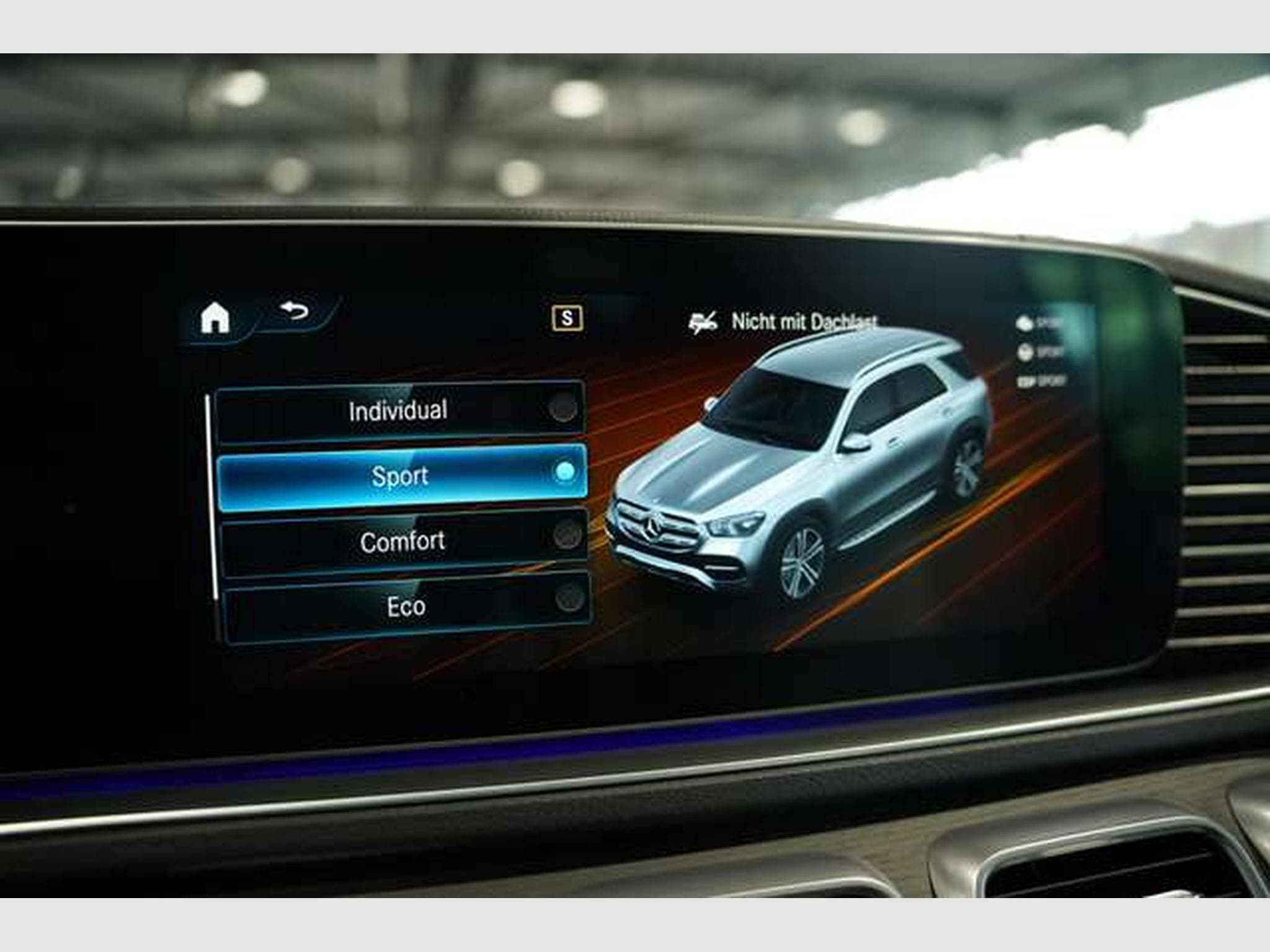 Mercedes GLE 450 4M AMG Line *2.H *7-Sitze*Pano*AHK*Leder (2020) - Photo 40