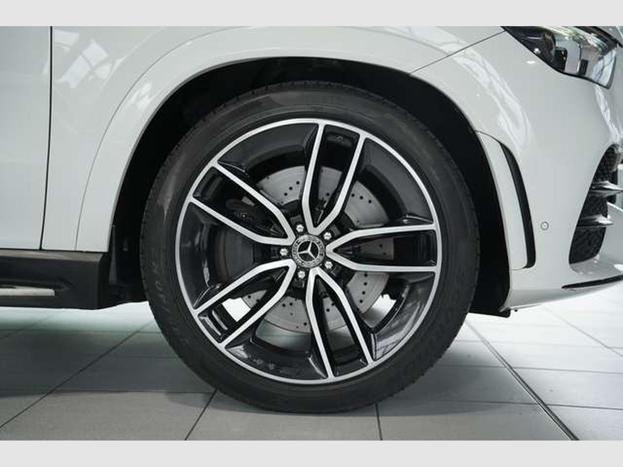Mercedes GLE 400 d 4M Coupé AMG Line *2.H *22 *Pano*H-UP (2021) - Photo 8