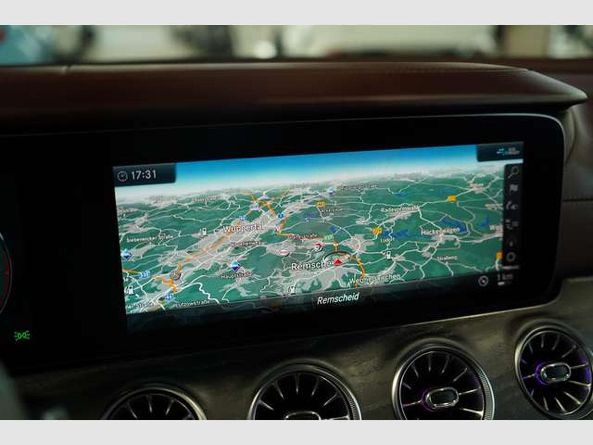 Mercedes CLS 4M 2H *20*BURM*HUD*WIDE*Designo*LUFT (2018) - Photo 42